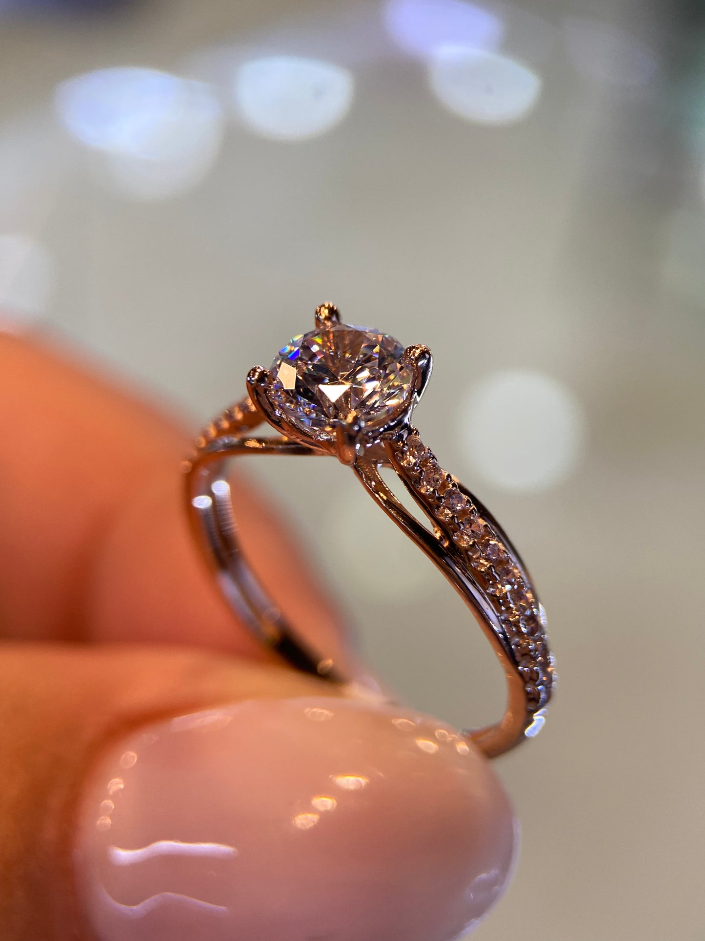 Anillo de compromiso en oro