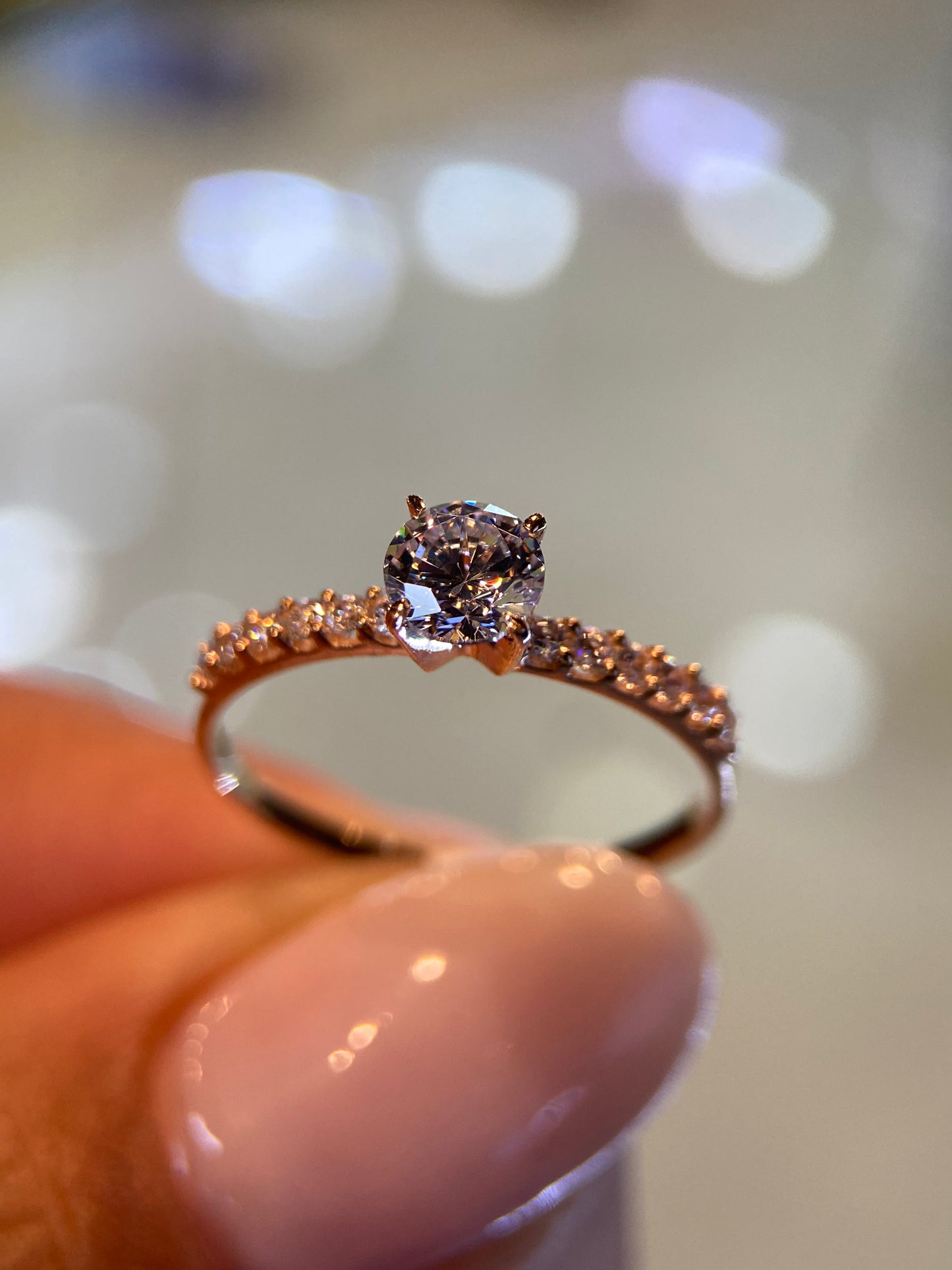 Anillo de compromiso en oro
