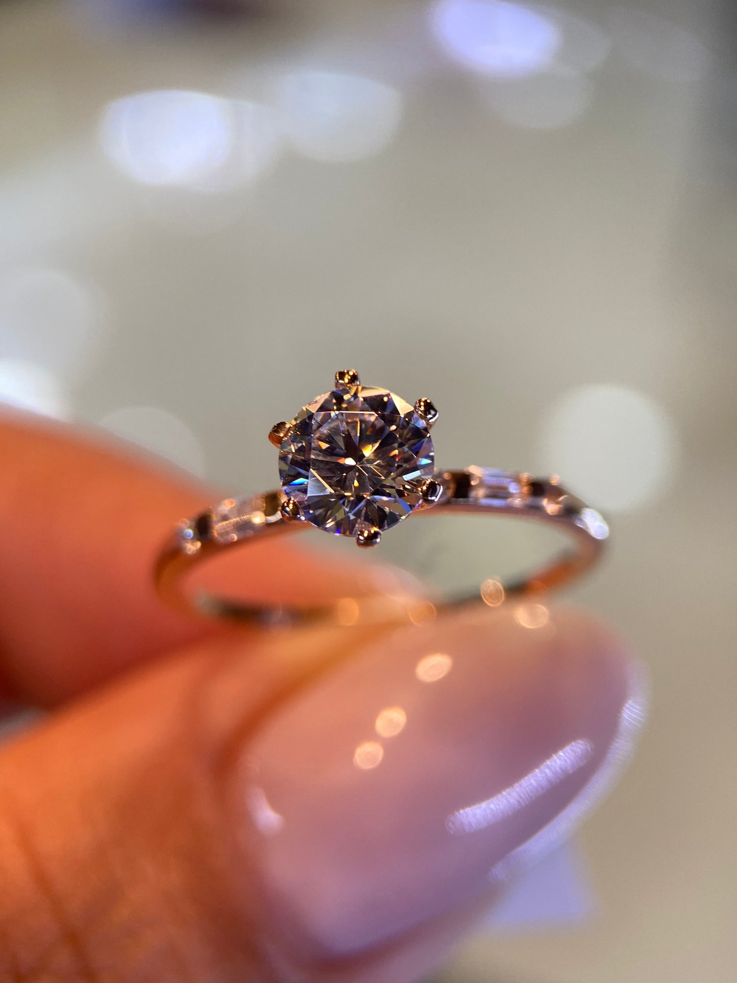 Anillo de compromiso en oro