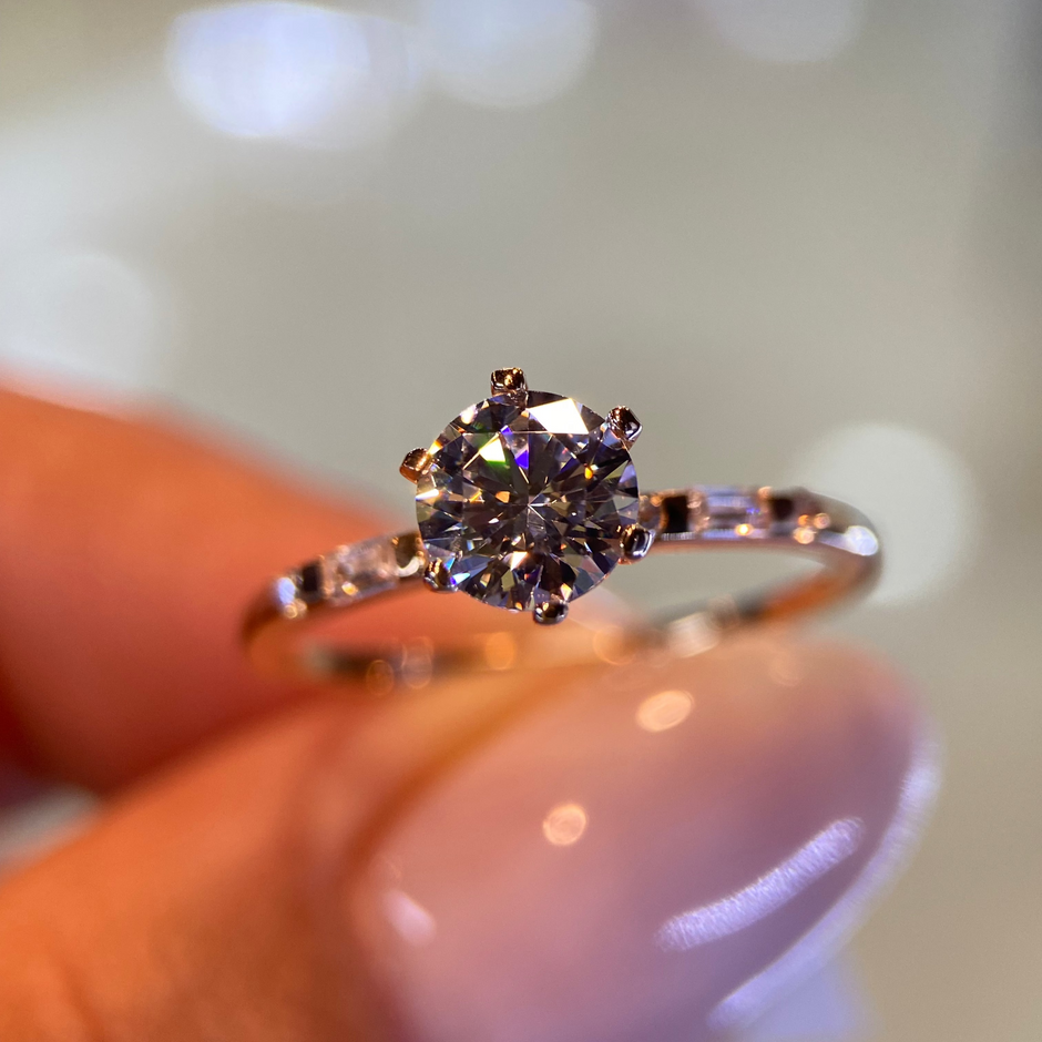 Anillo de compromiso en oro