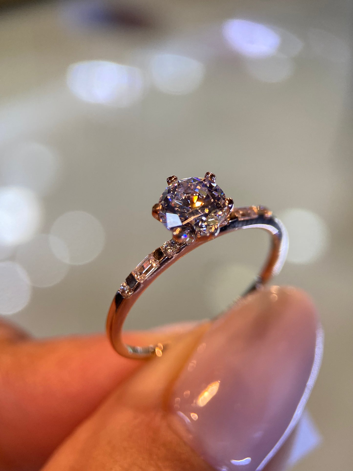 Anillo de compromiso en oro