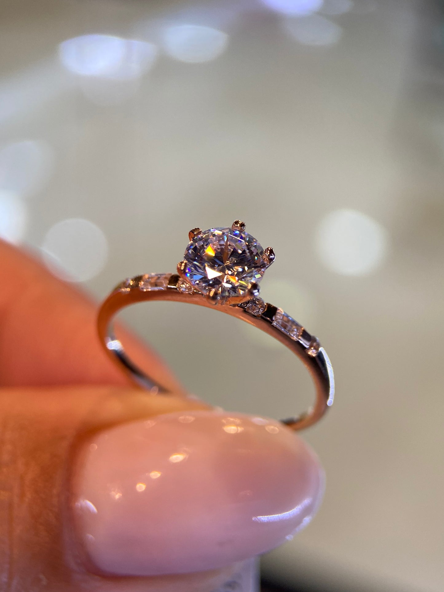 Anillo de compromiso en oro