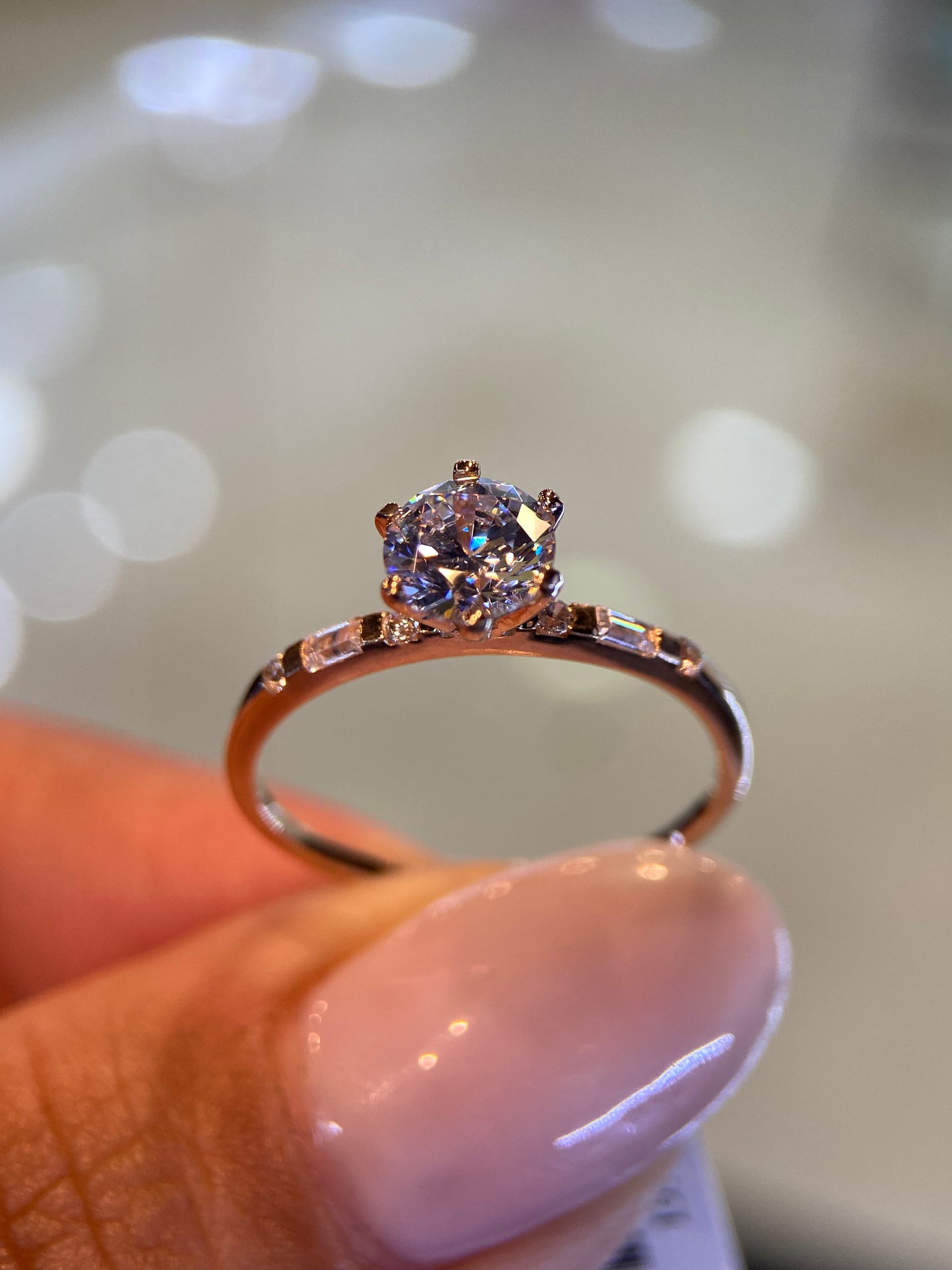 Anillo de compromiso en oro