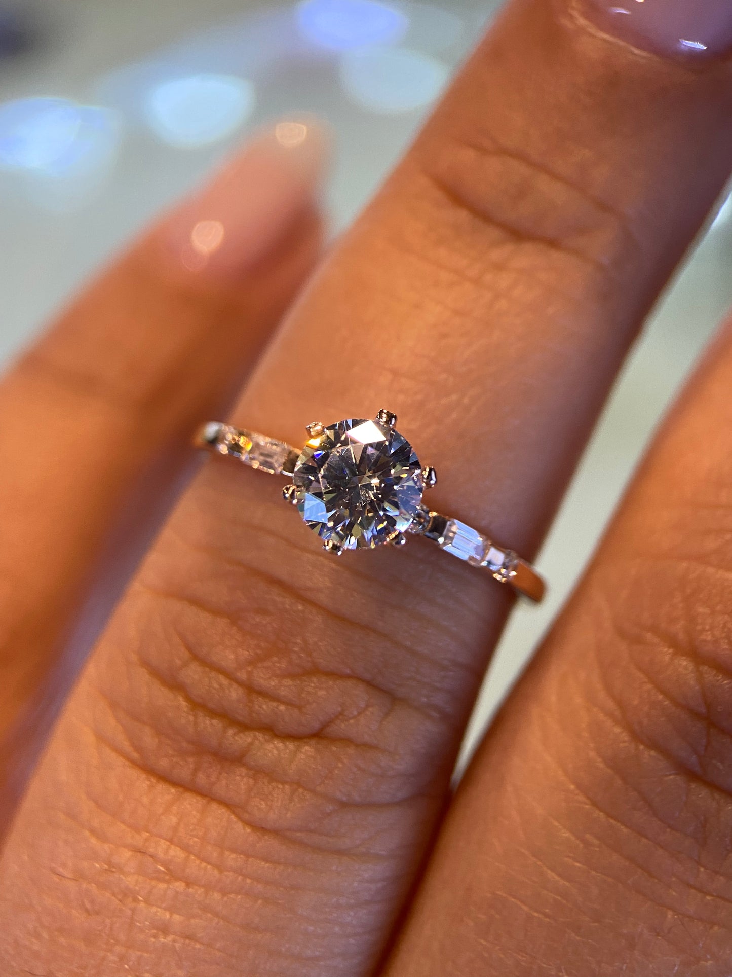 Anillo de compromiso en oro