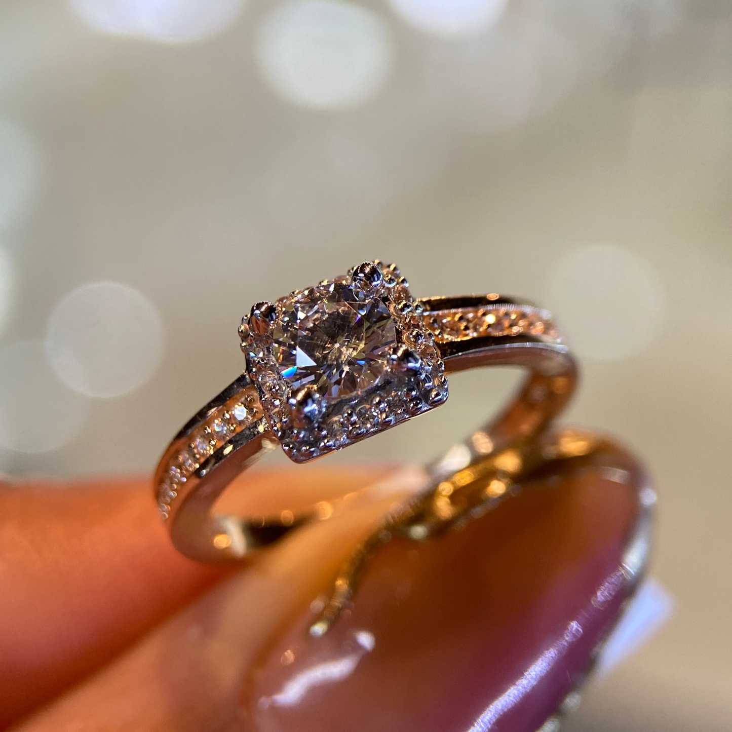 Anillo de compromiso en oro