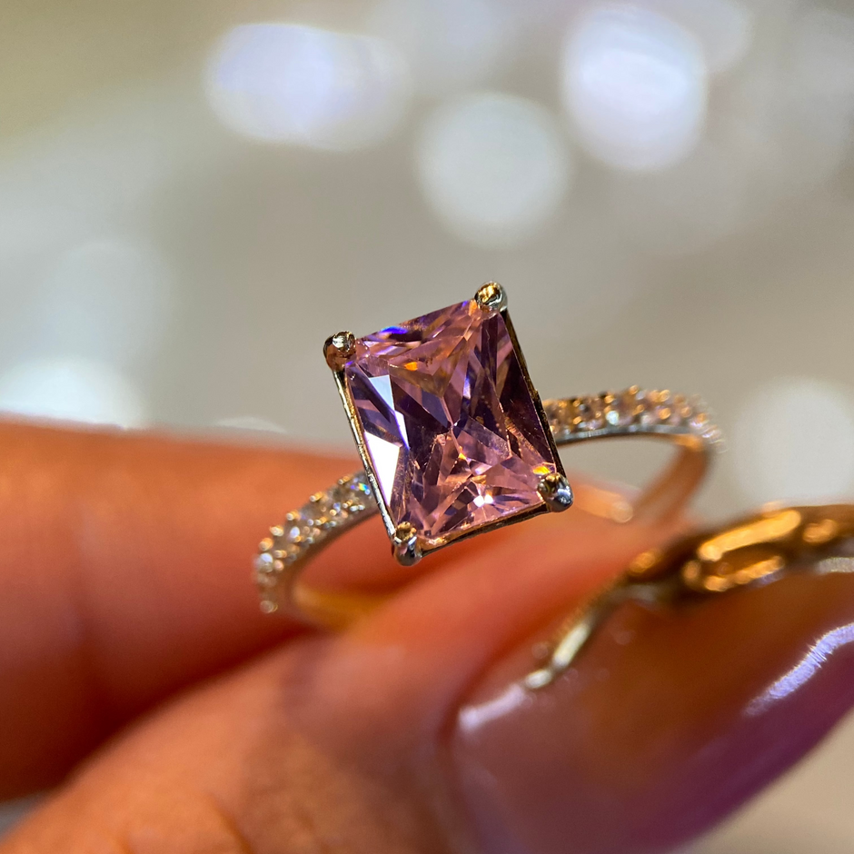 Anillo de compromiso en oro