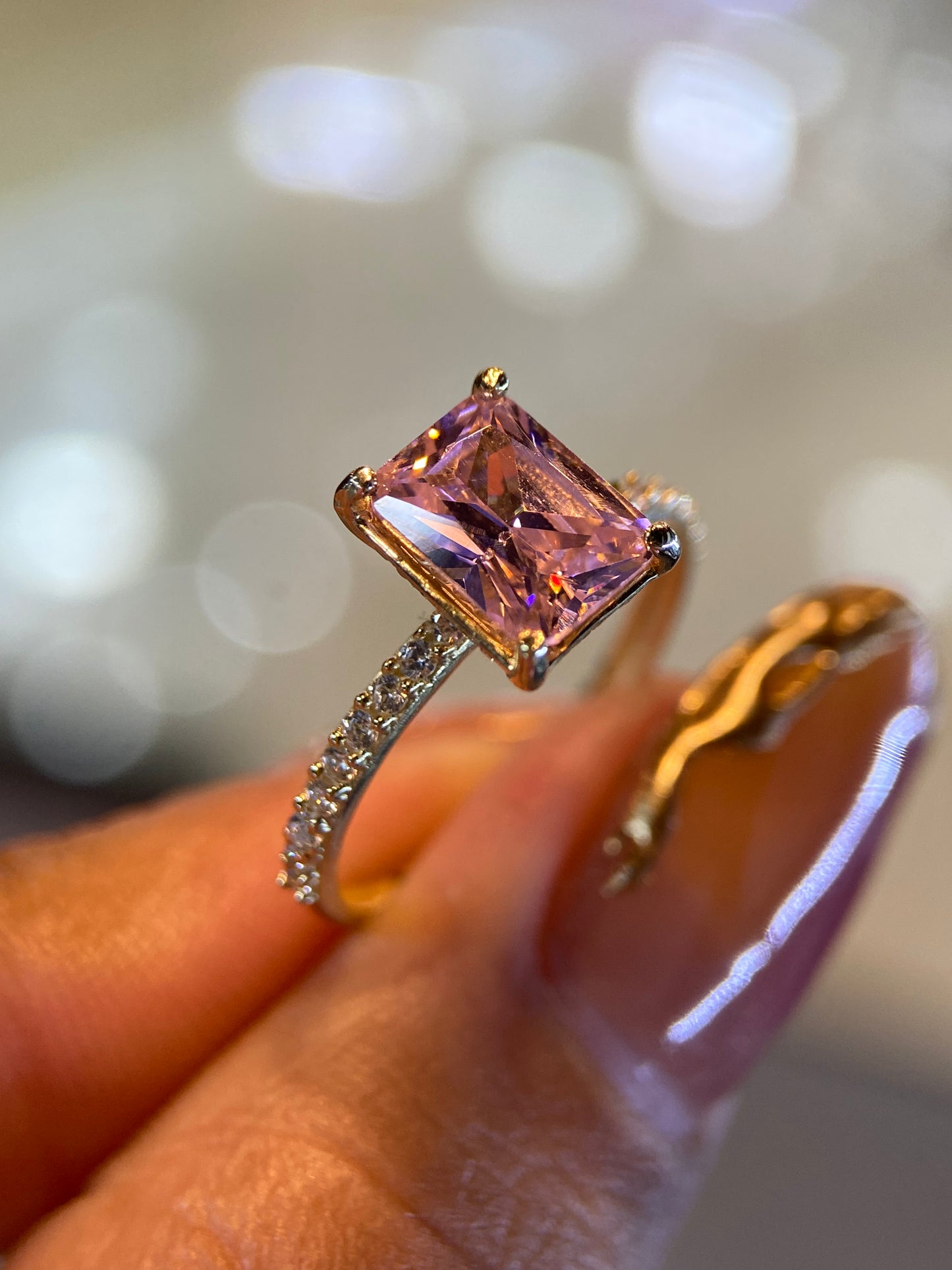 Anillo de compromiso en oro