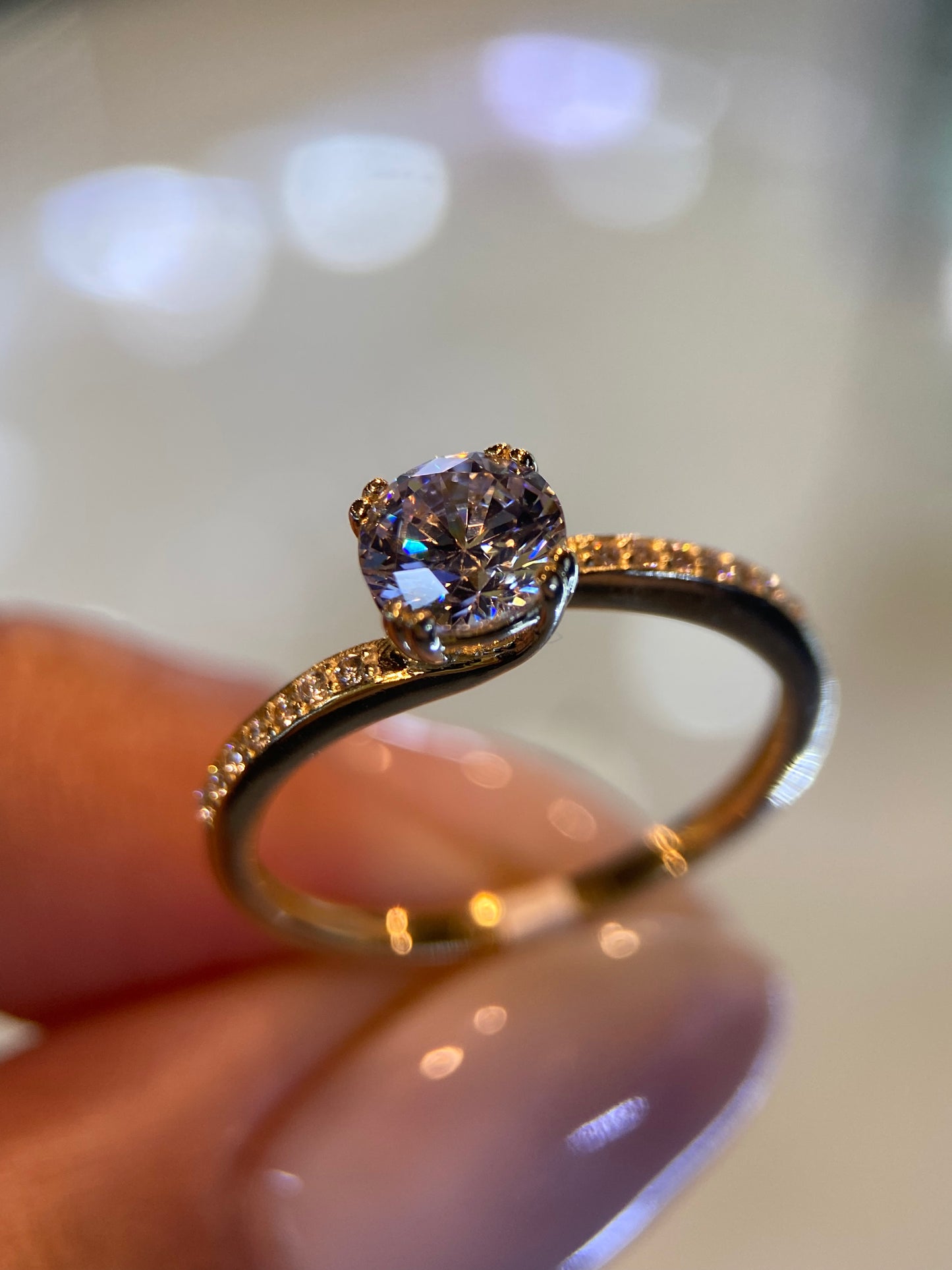 Anillo de compromiso en oro