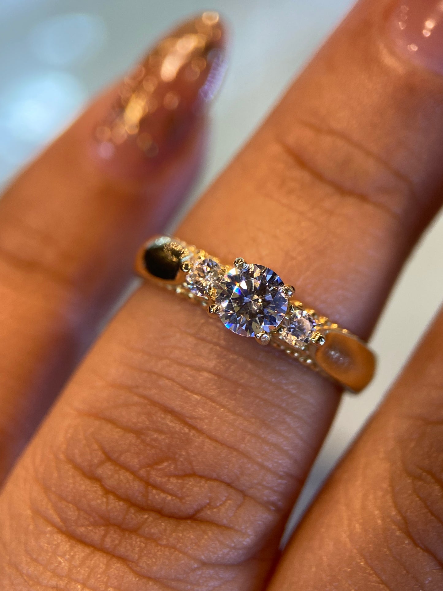 Anillo de compromiso en oro