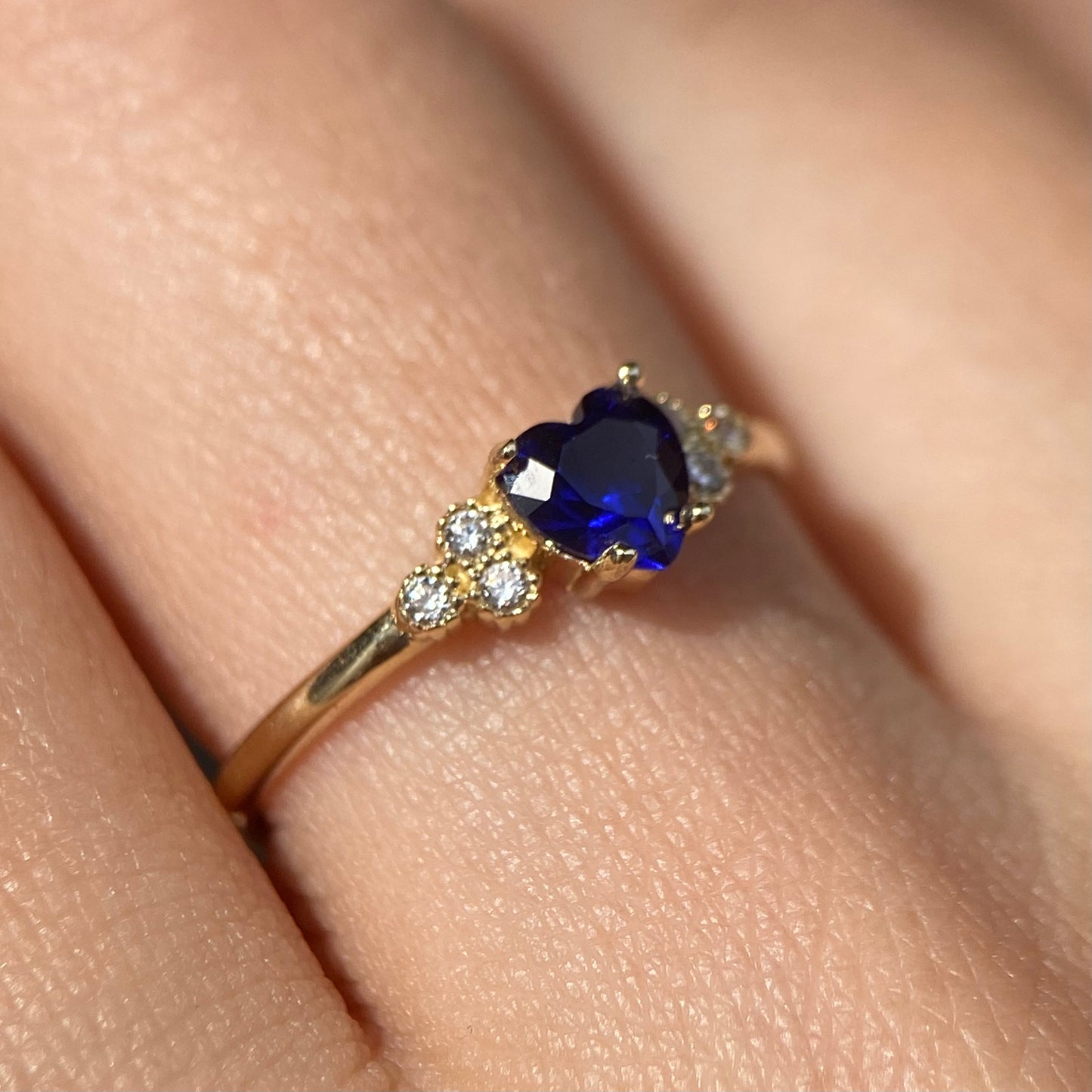Anillo de compromiso en oro