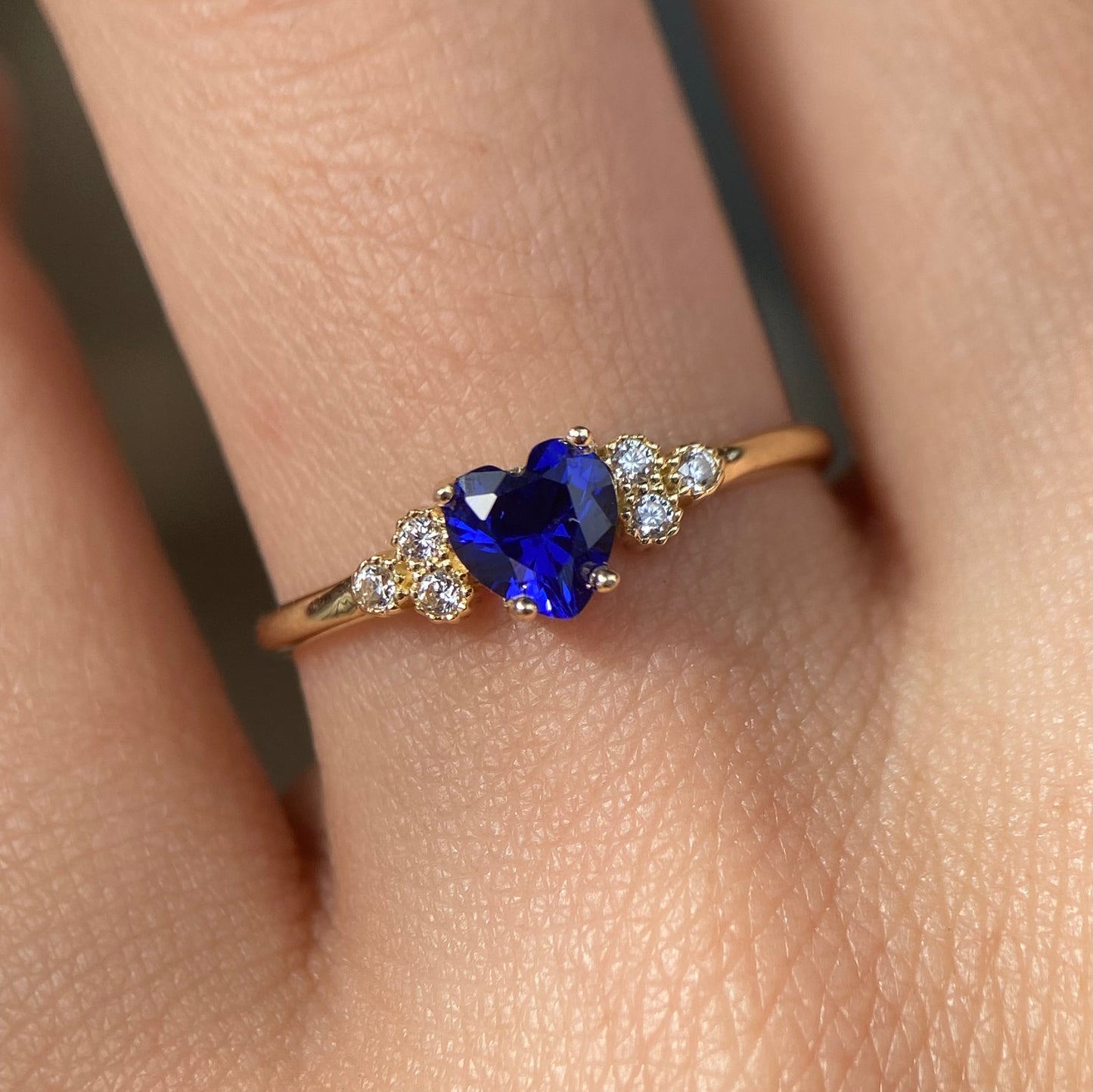 Anillo de compromiso en oro