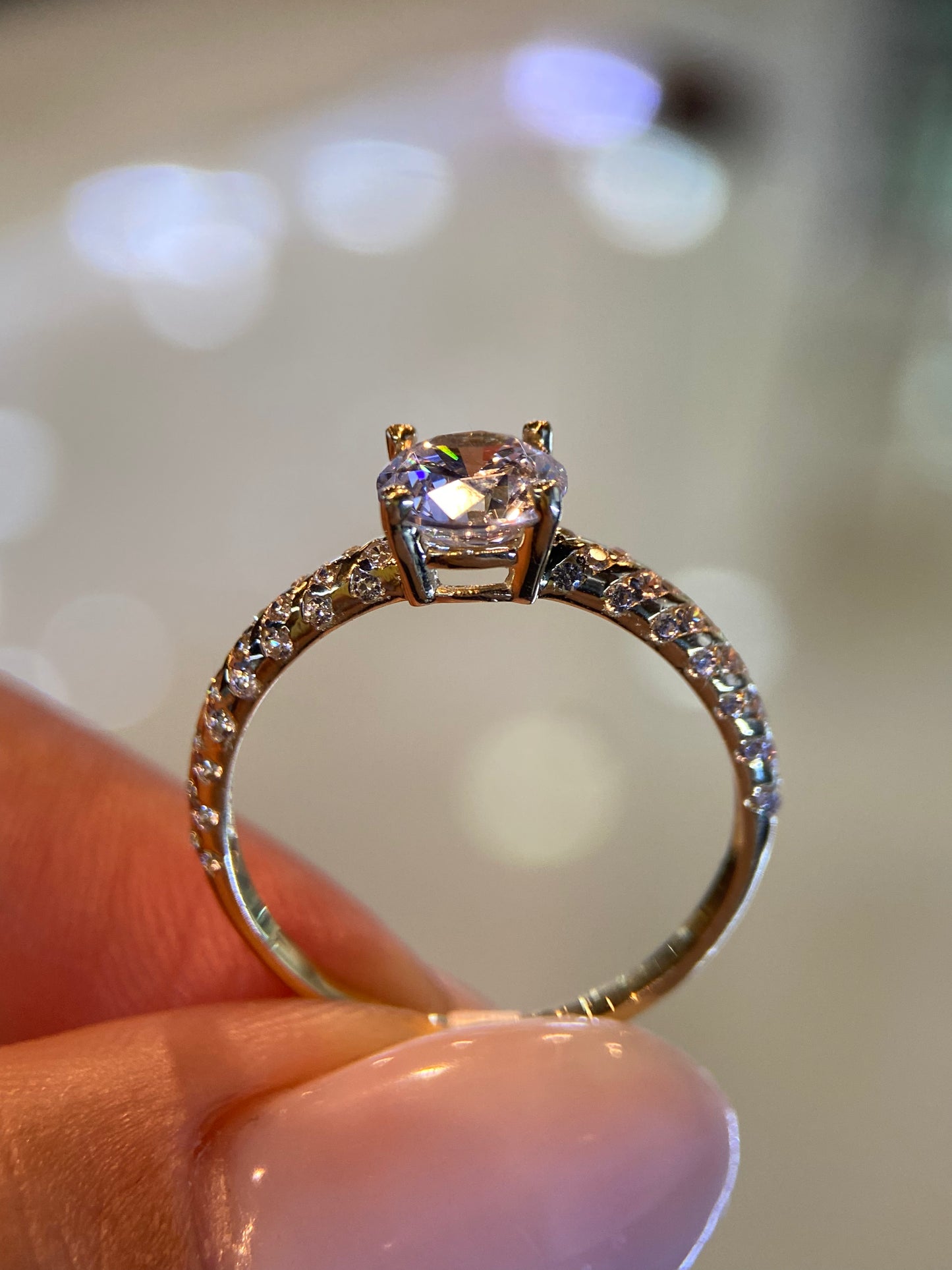 Anillo Lucrecia en oro