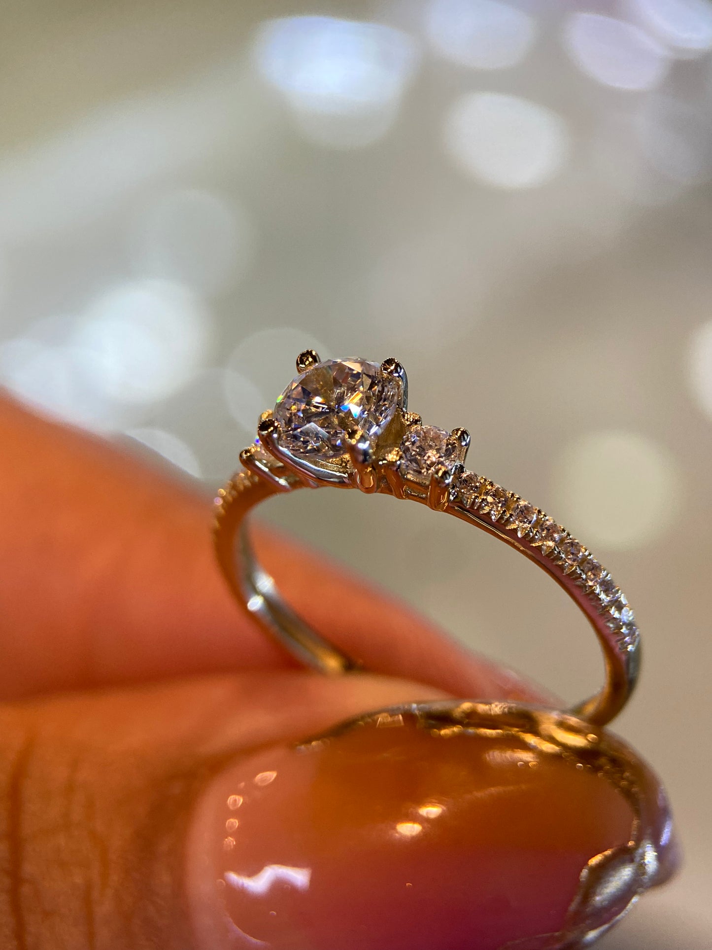 Anillo de compromiso en oro