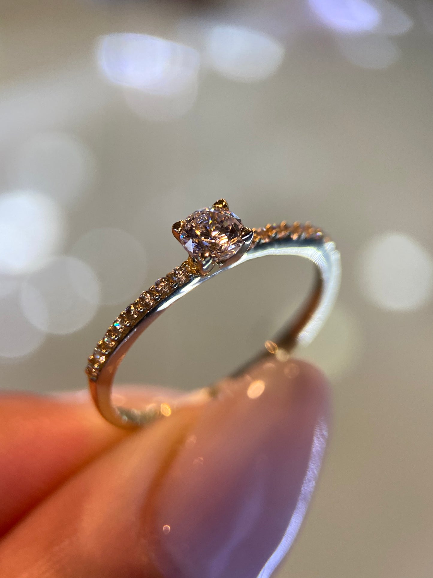 Anillo de compromiso en oro