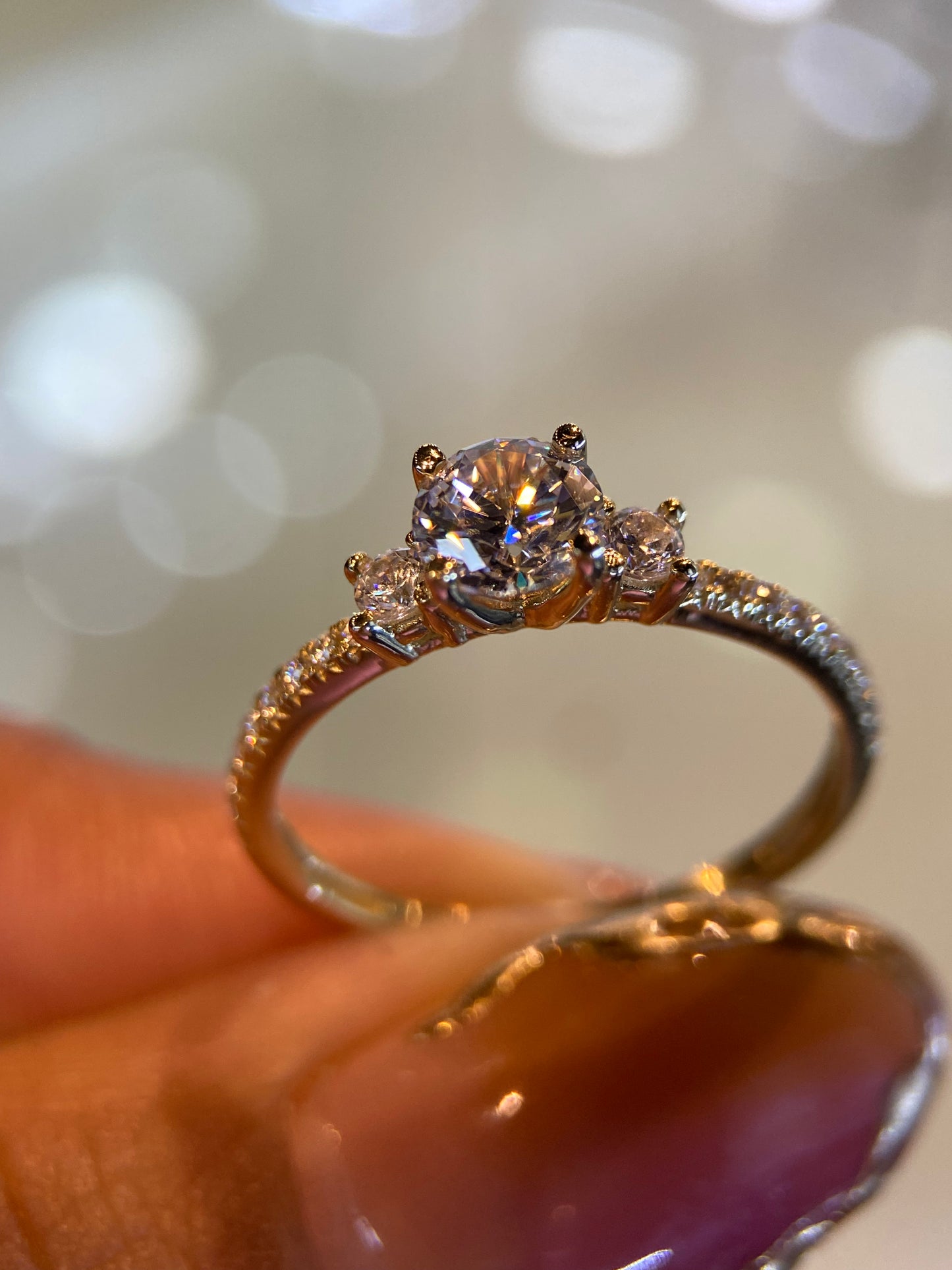 Anillo de compromiso en oro