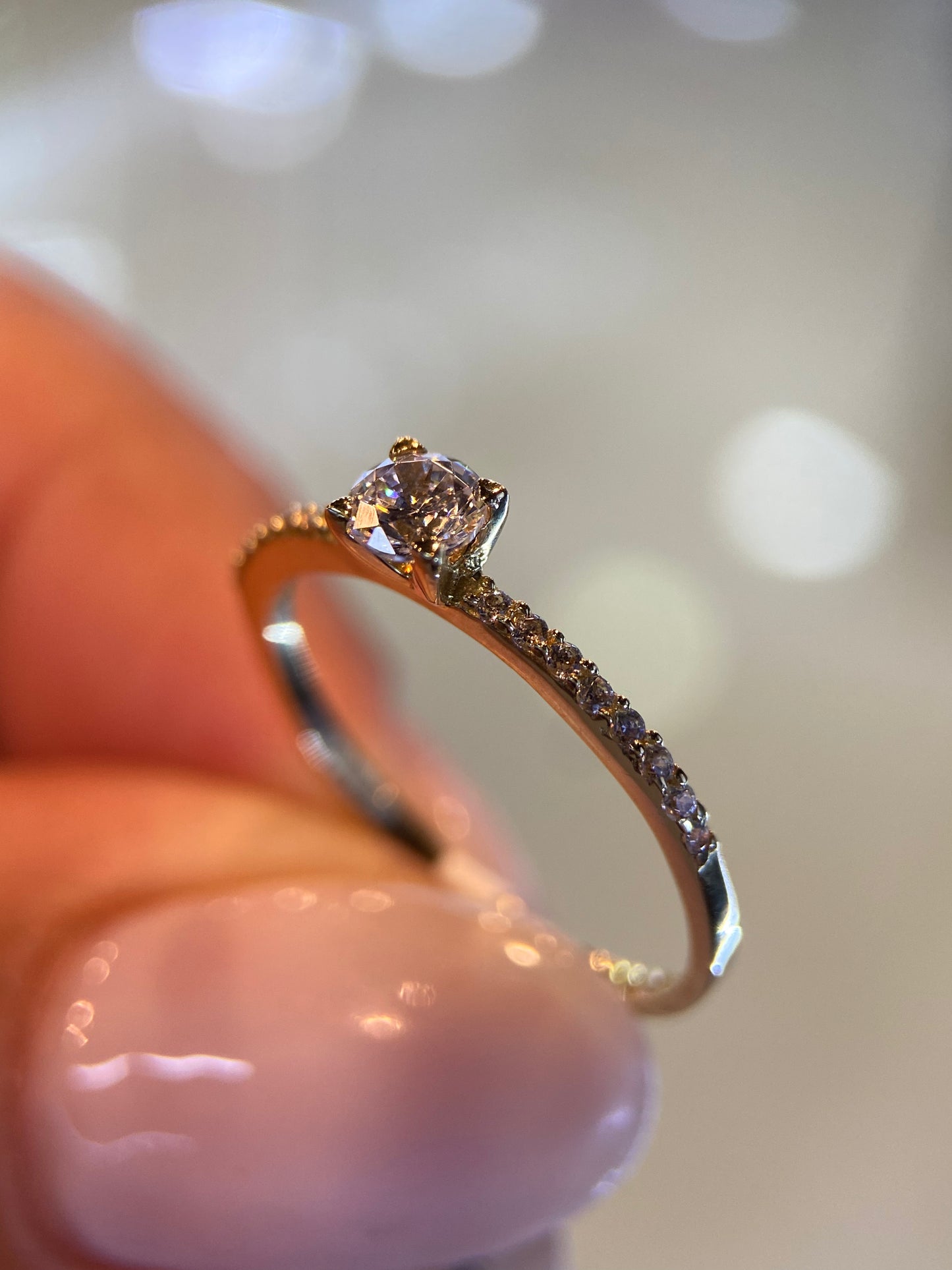 Anillo de compromiso en oro