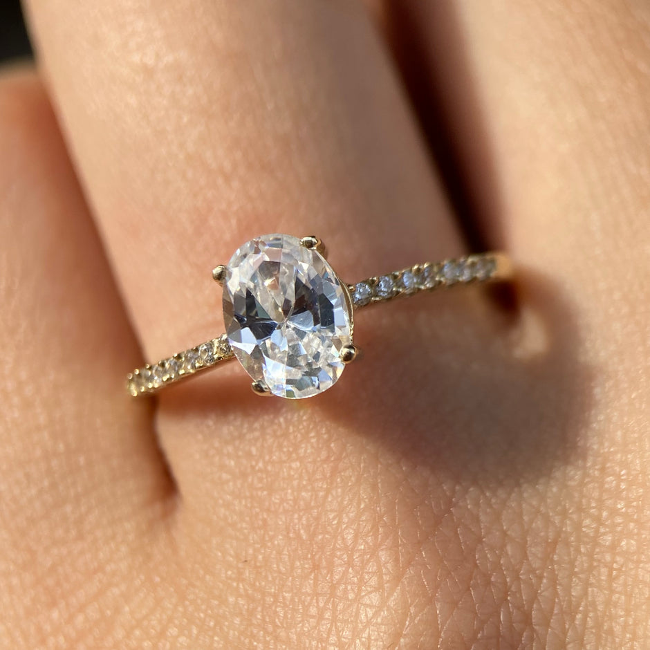 Anillo de compromiso en oro