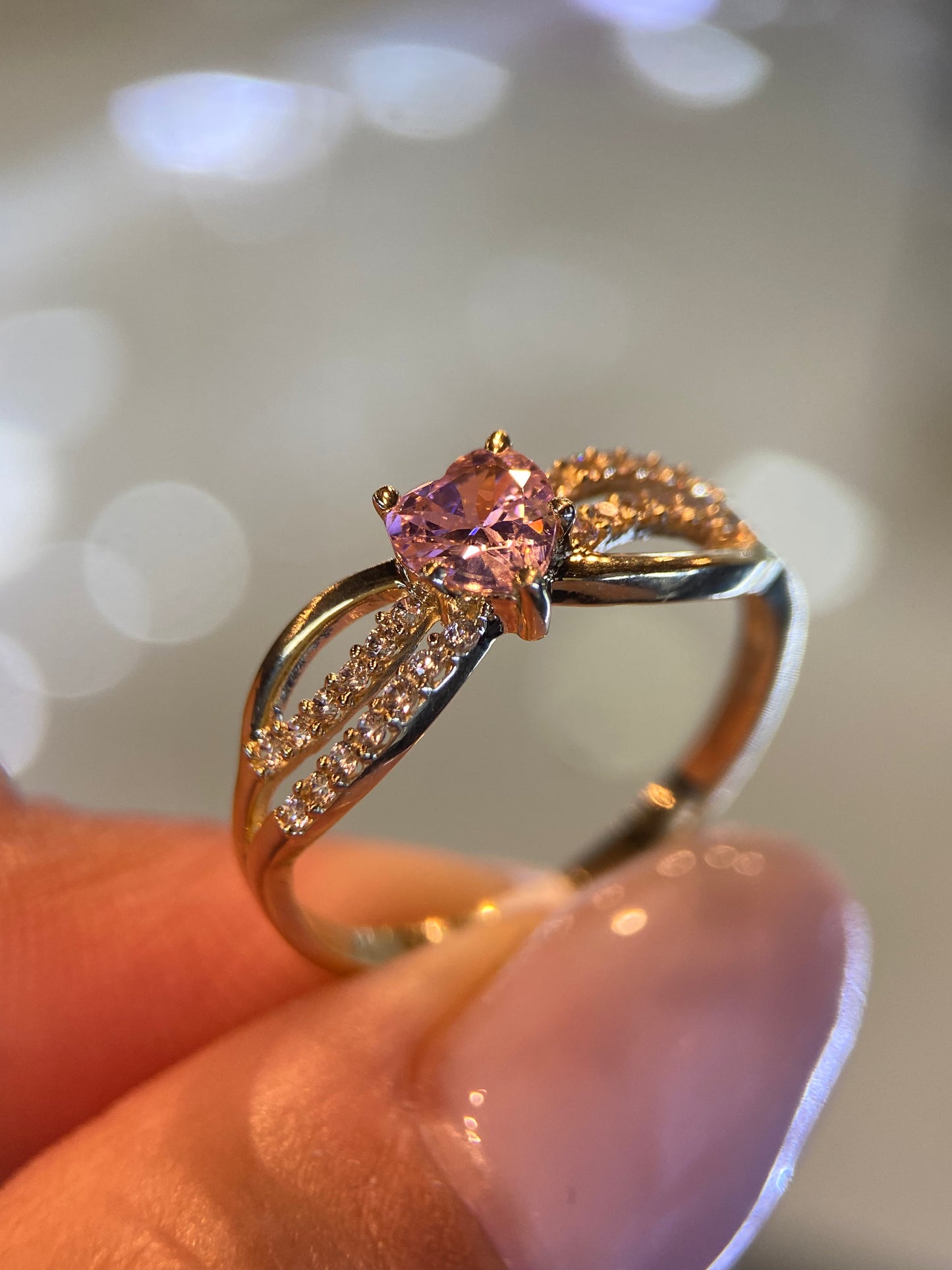 Anillo de compromiso en oro