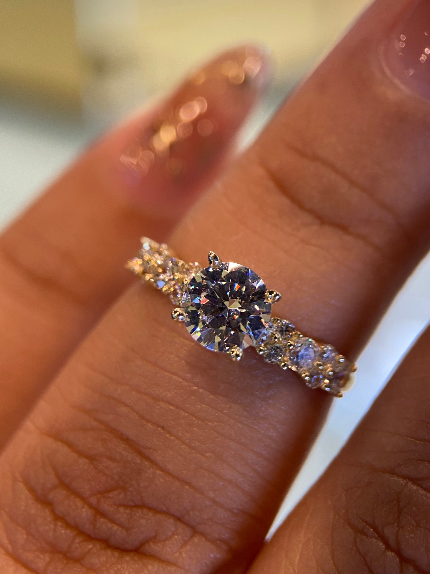 Anillo de compromiso en oro