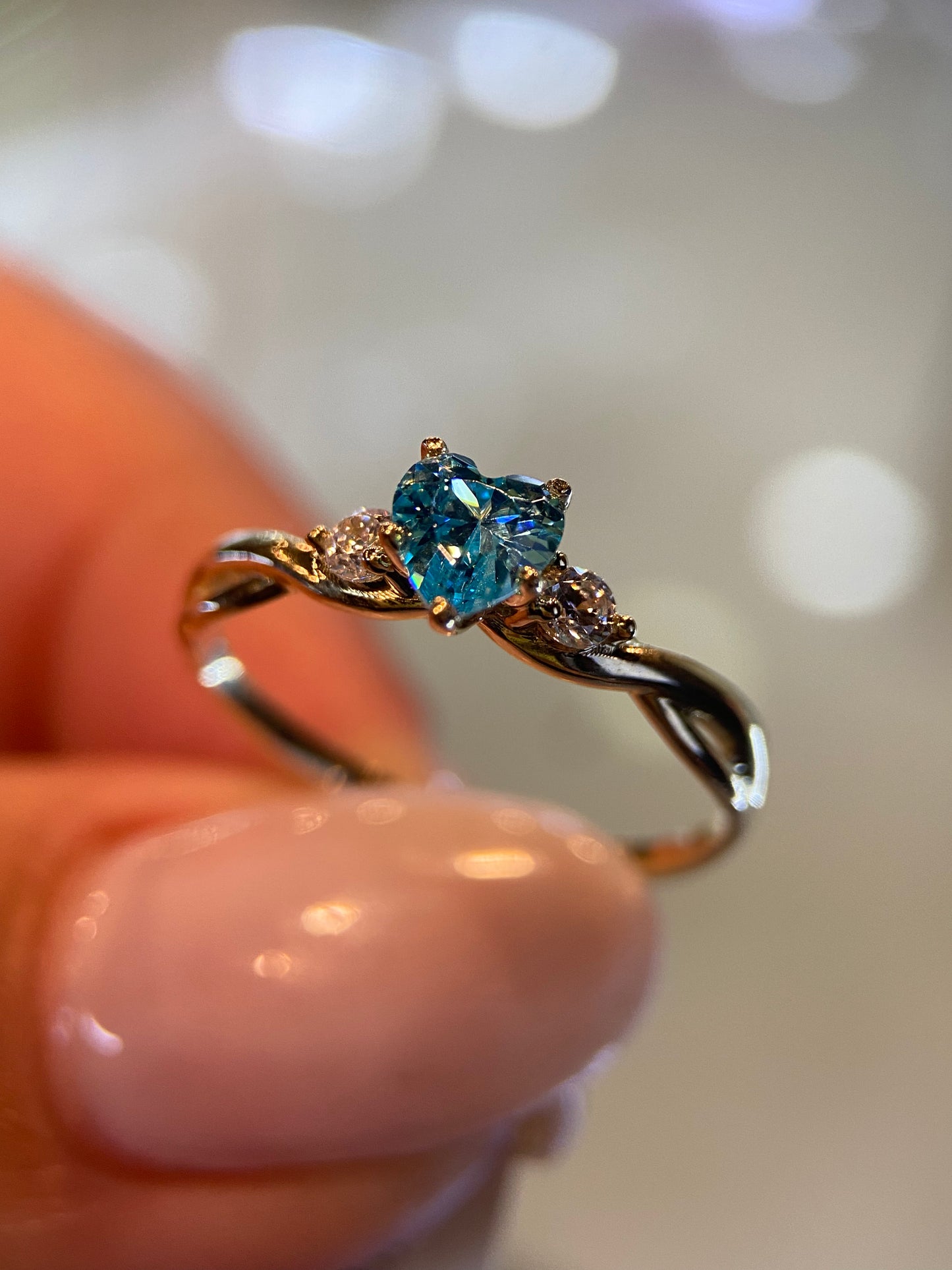 Anillo de compromiso en oro