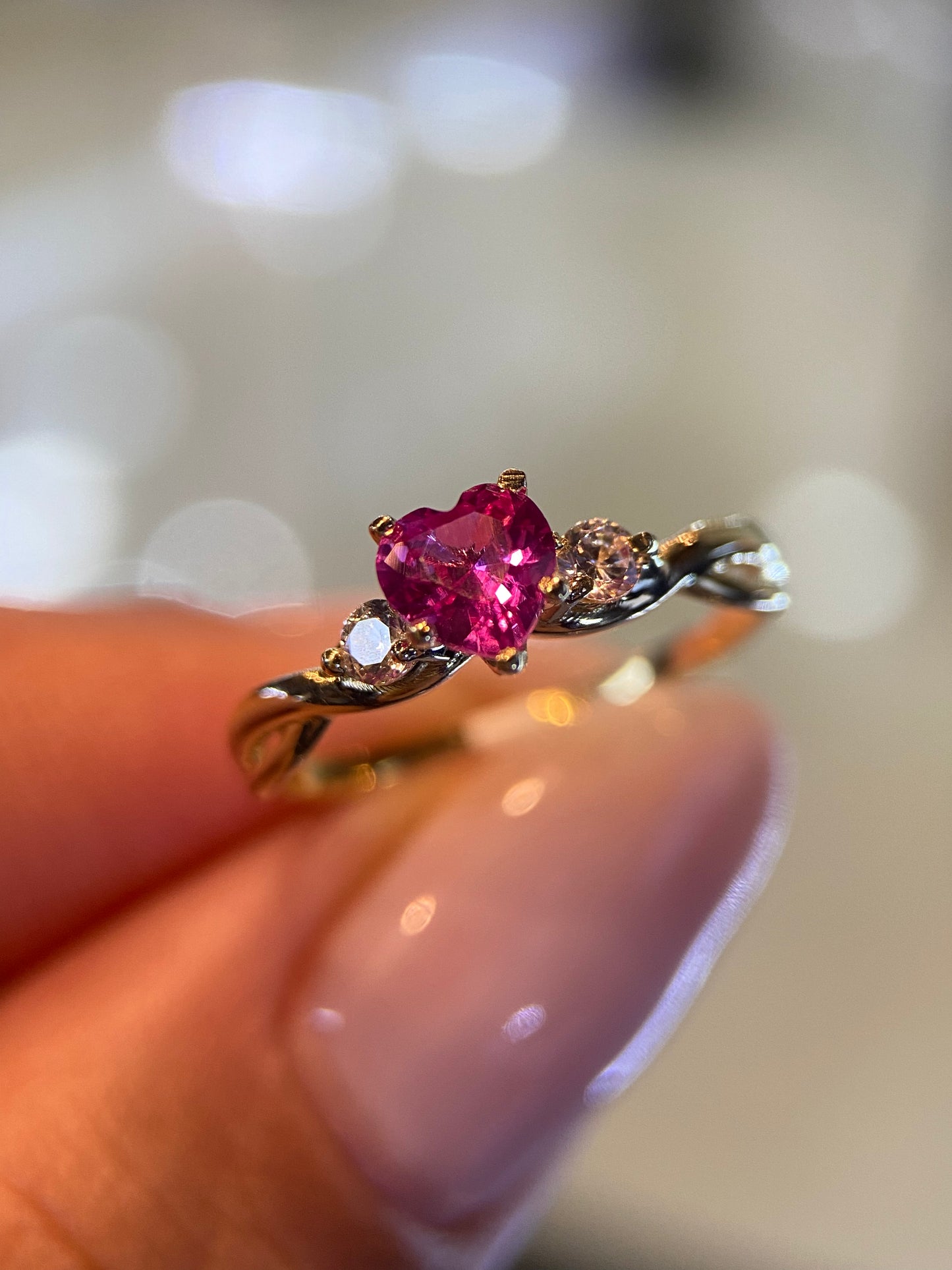 Anillo de compromiso en oro