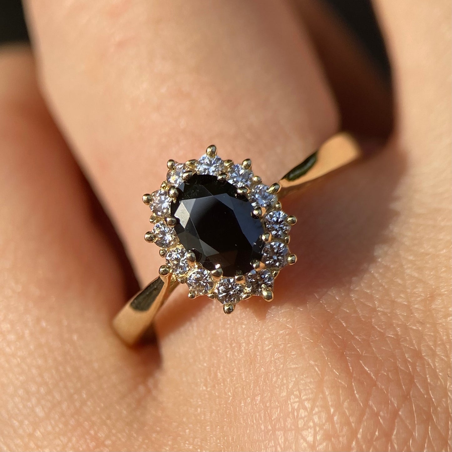 Anillo de compromiso en oro