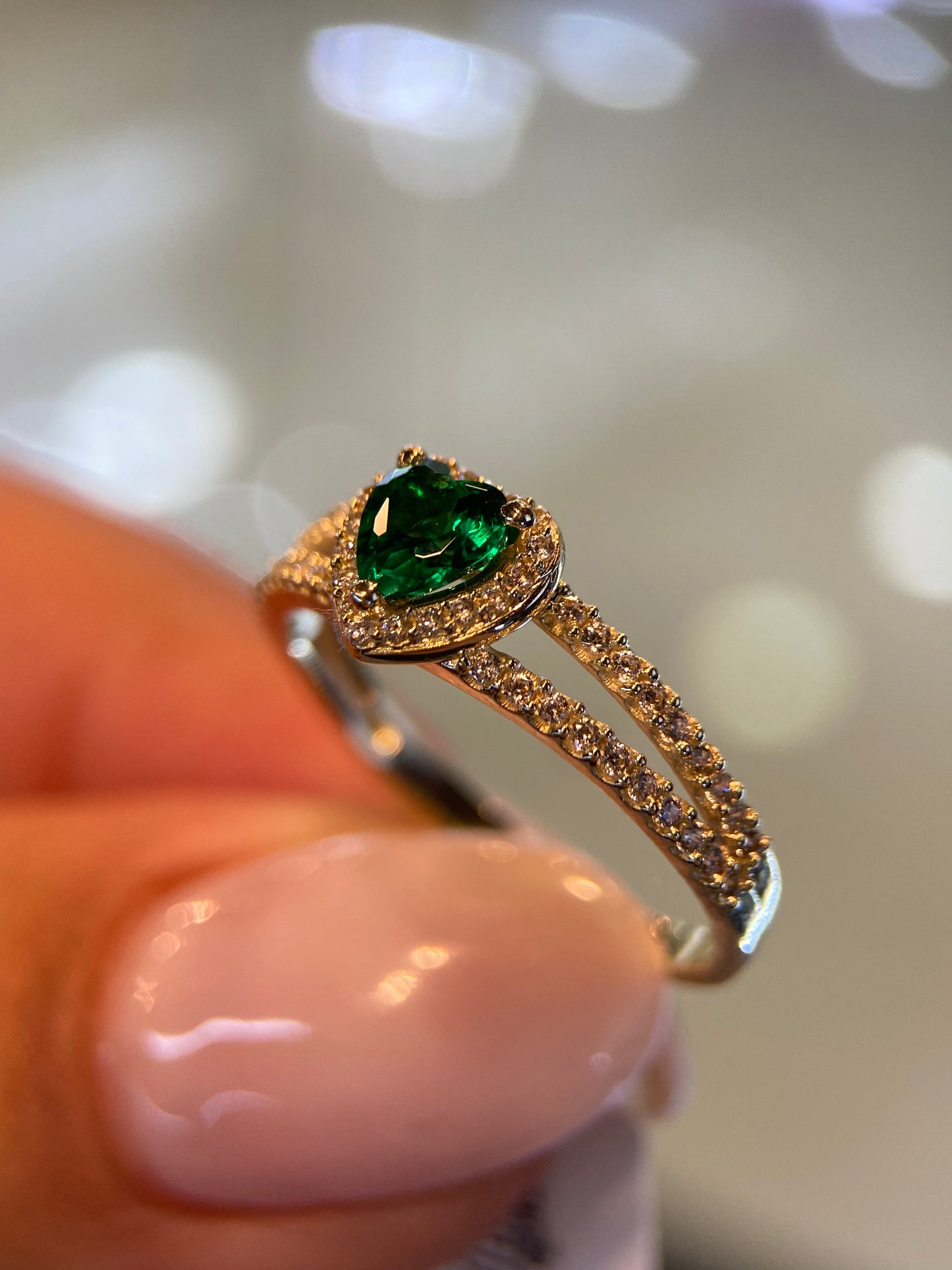 Anillo de compromiso en oro