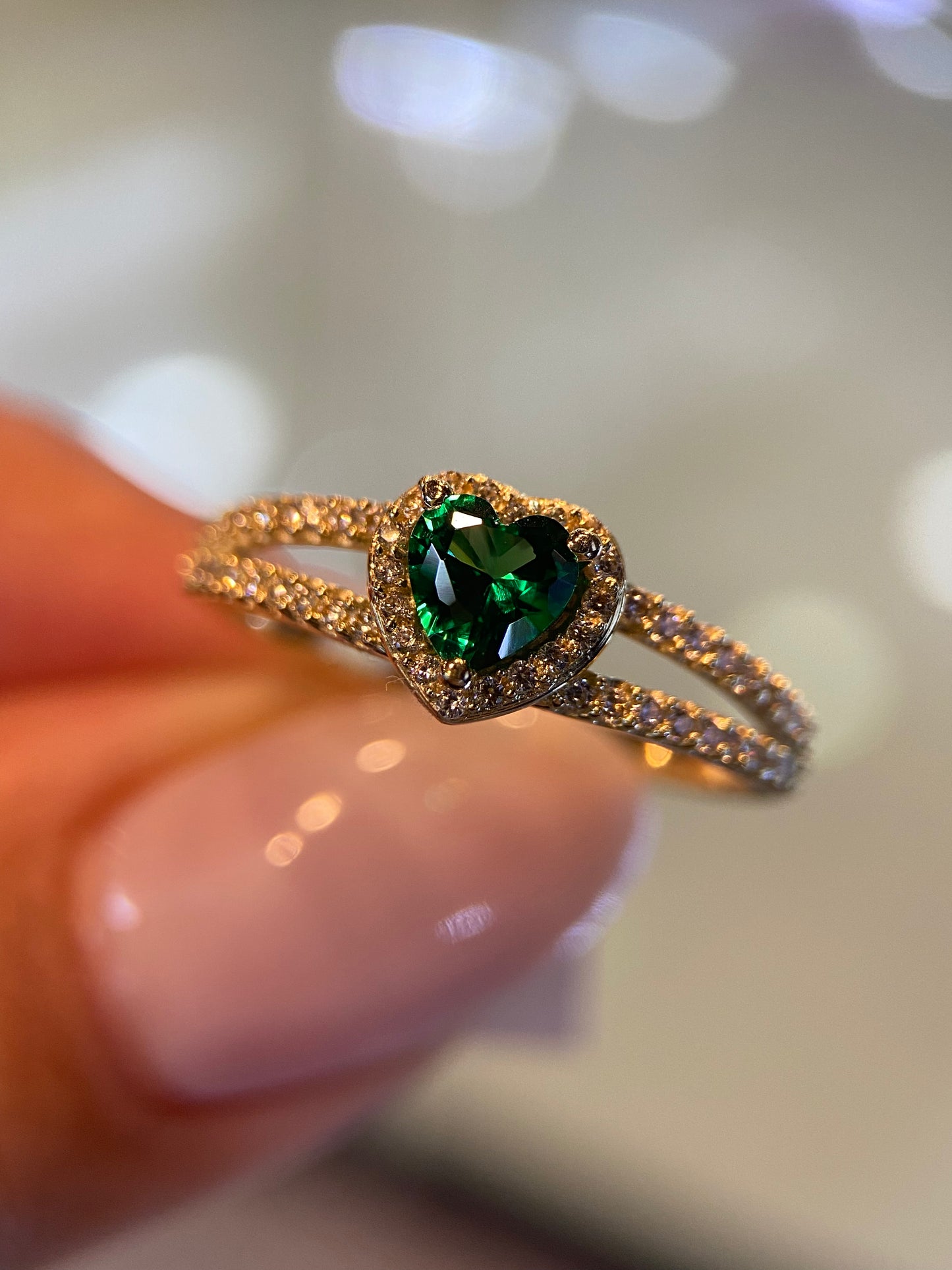 Anillo de compromiso en oro