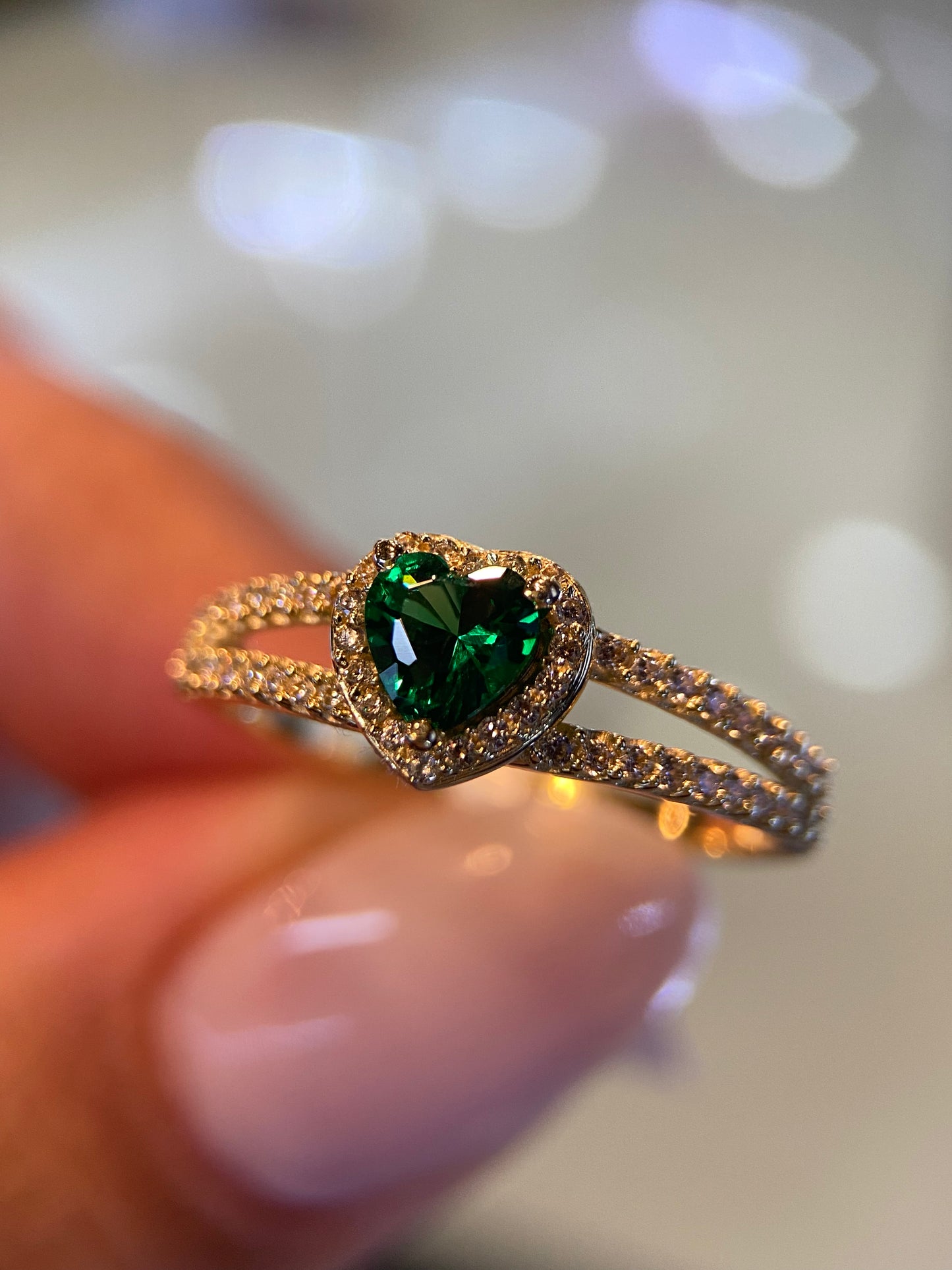 Anillo de compromiso en oro