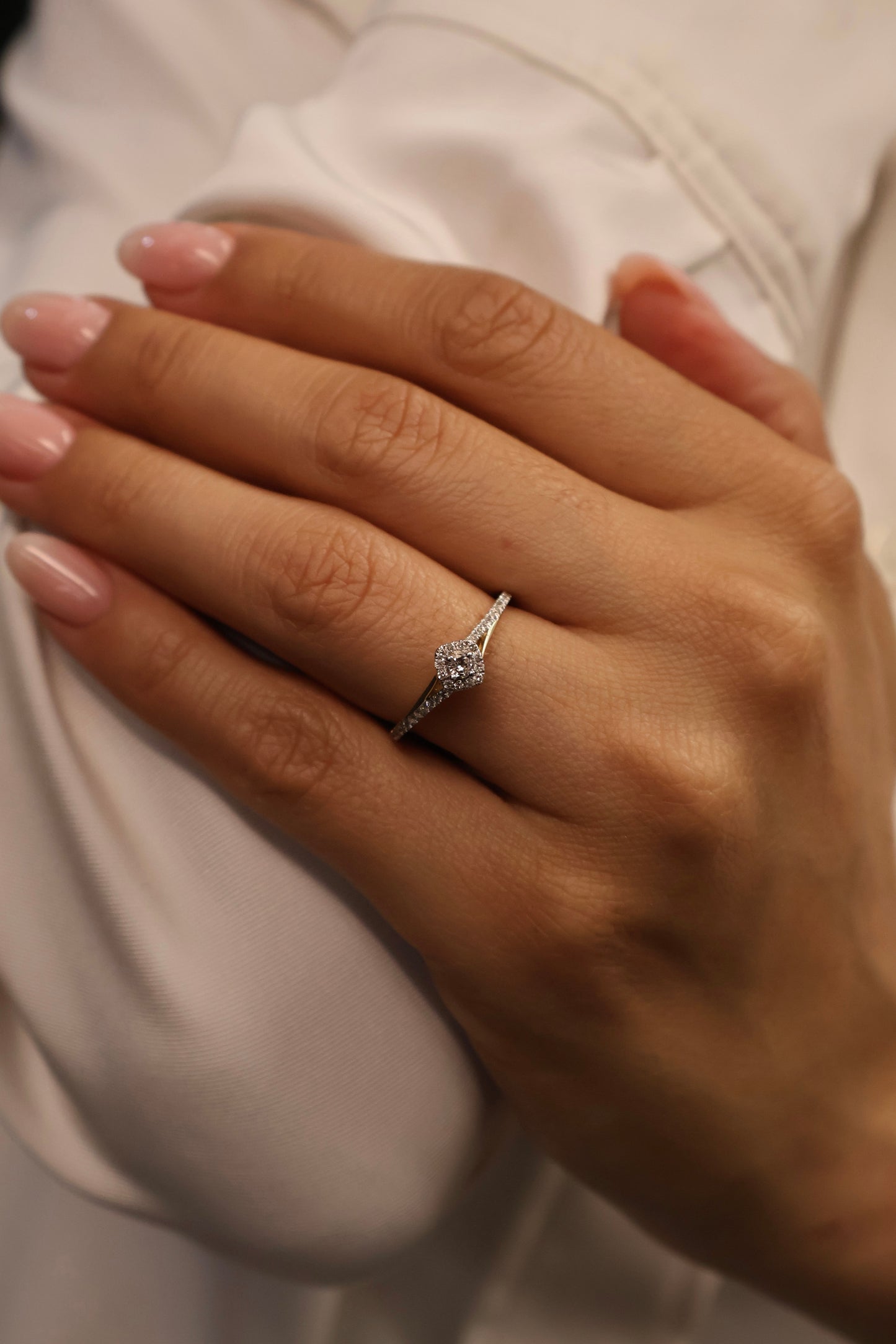 Anillo OF1798 en oro blanco 14k con diamante natural .25cts
