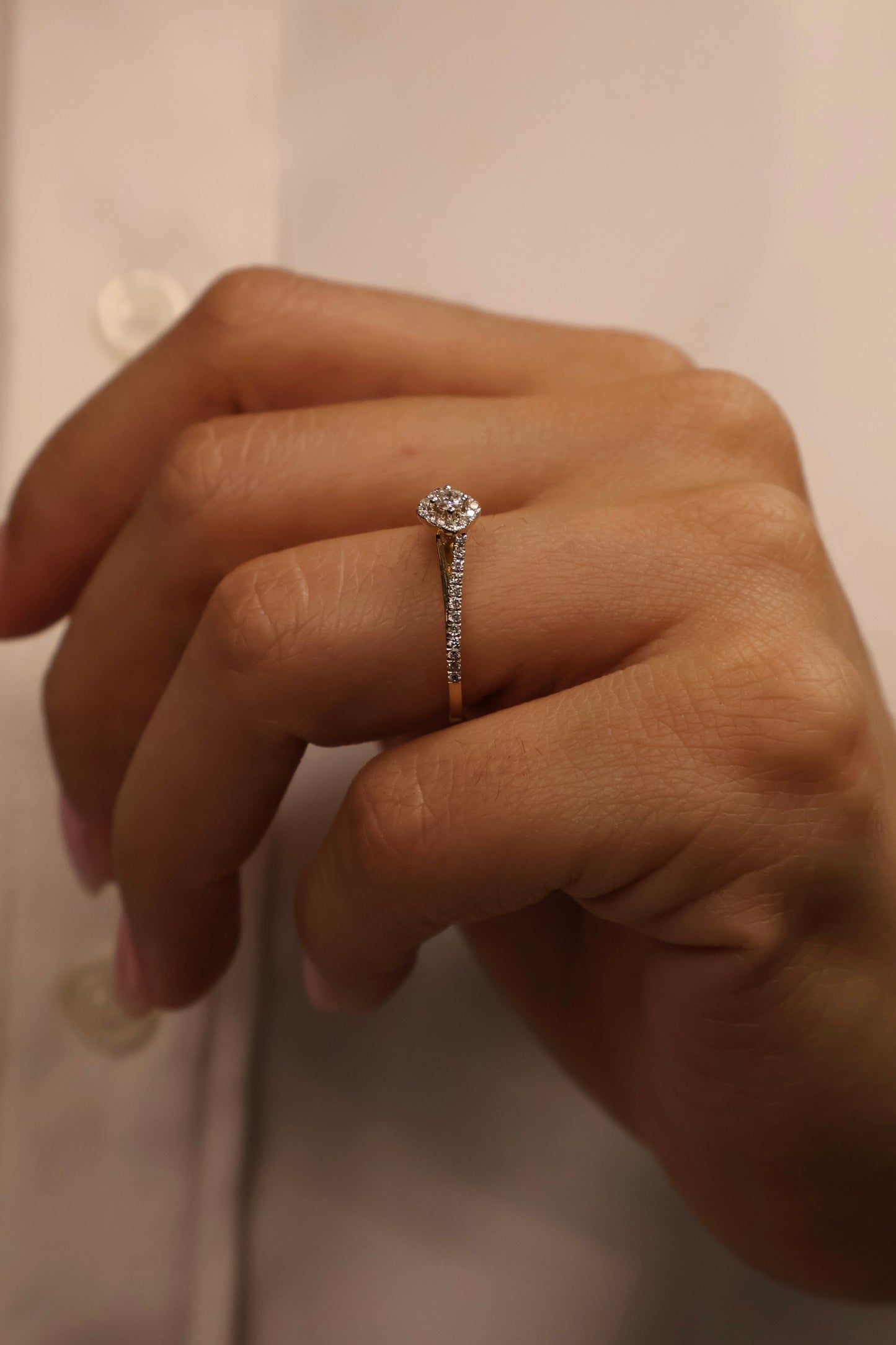 Anillo OF1798 en oro blanco 14k con diamante natural .25cts