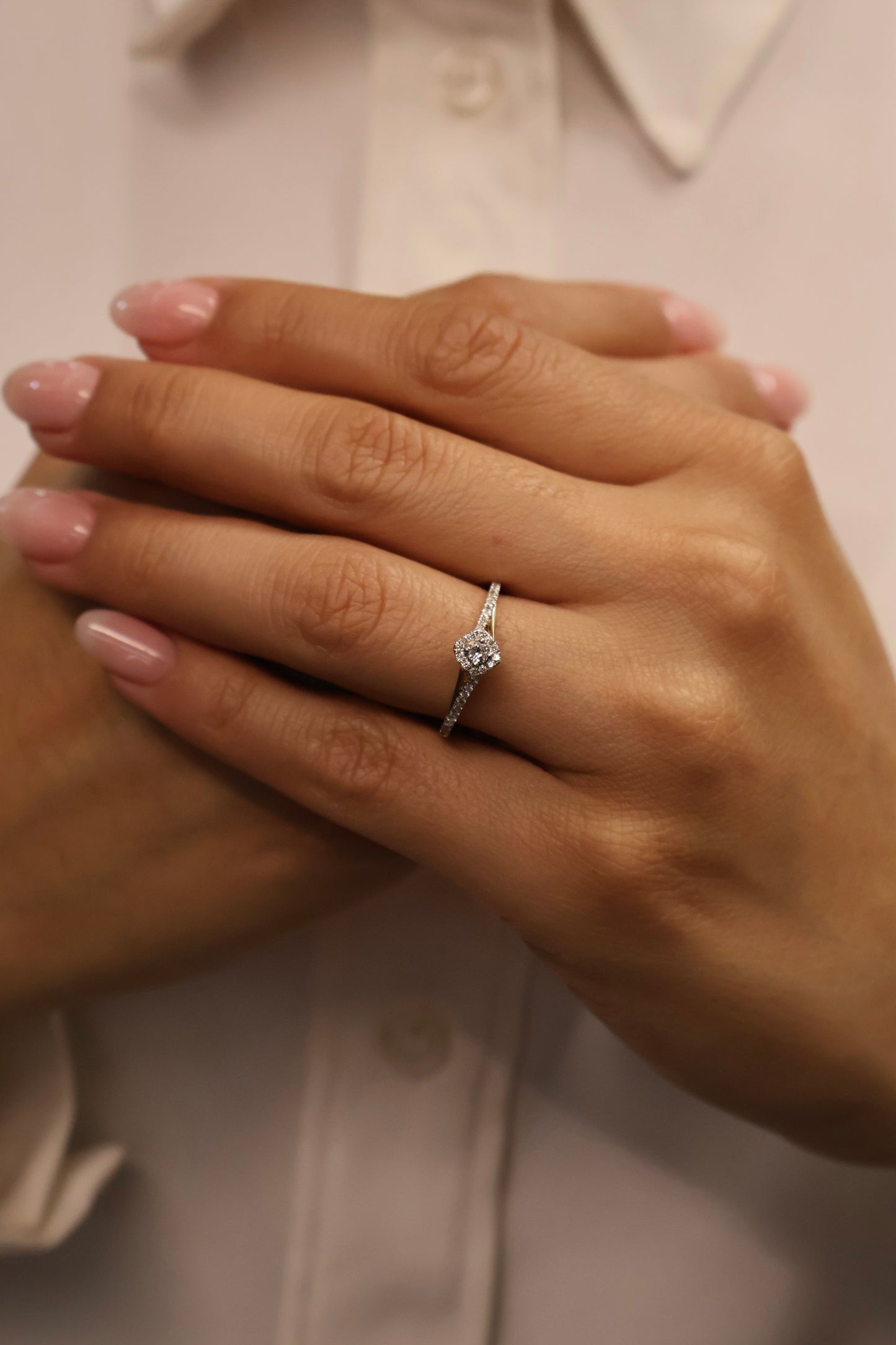 Anillo OF1798 en oro blanco 14k con diamante natural .25cts