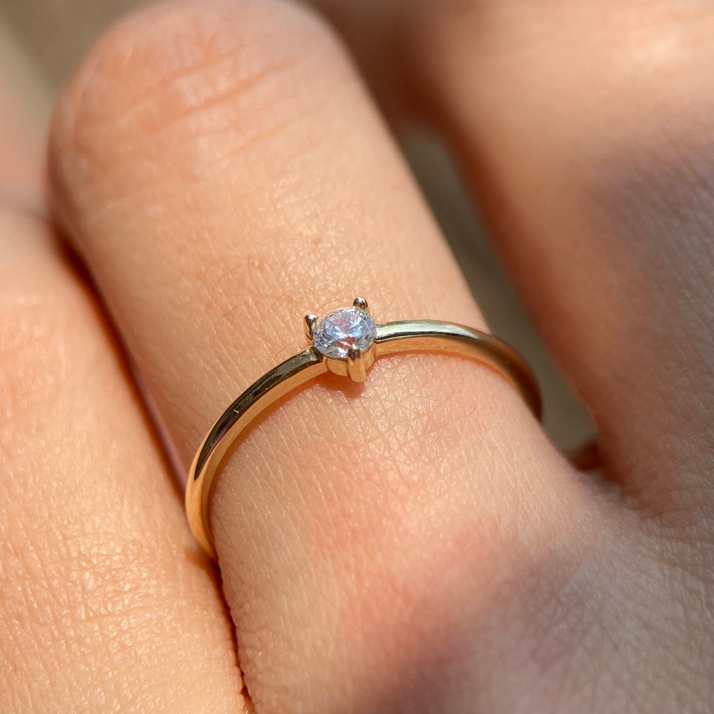 Anillo de compromiso en oro