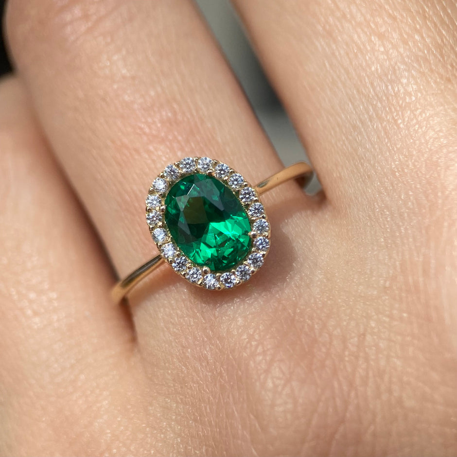 Anillo de compromiso en oro