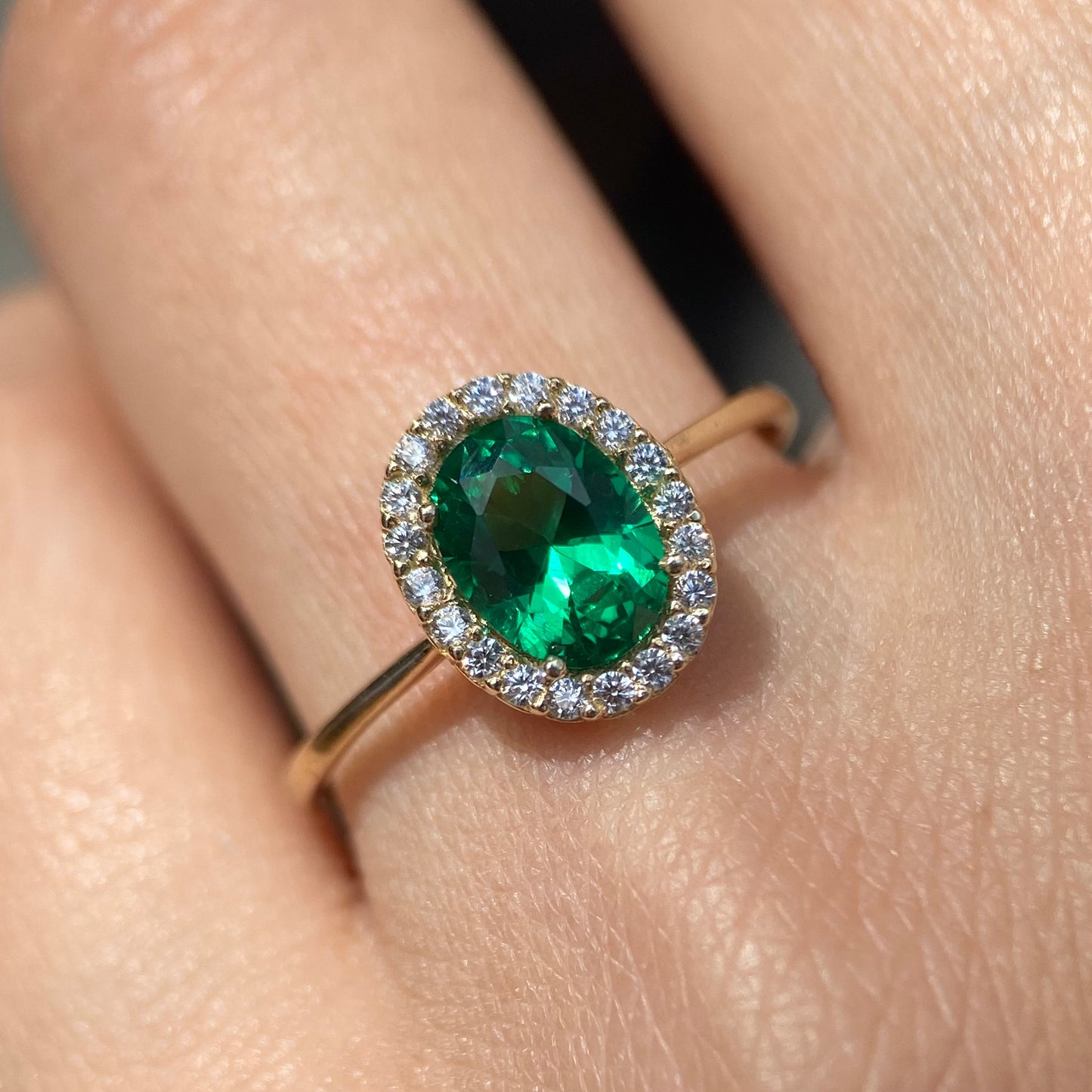 Anillo de compromiso en oro