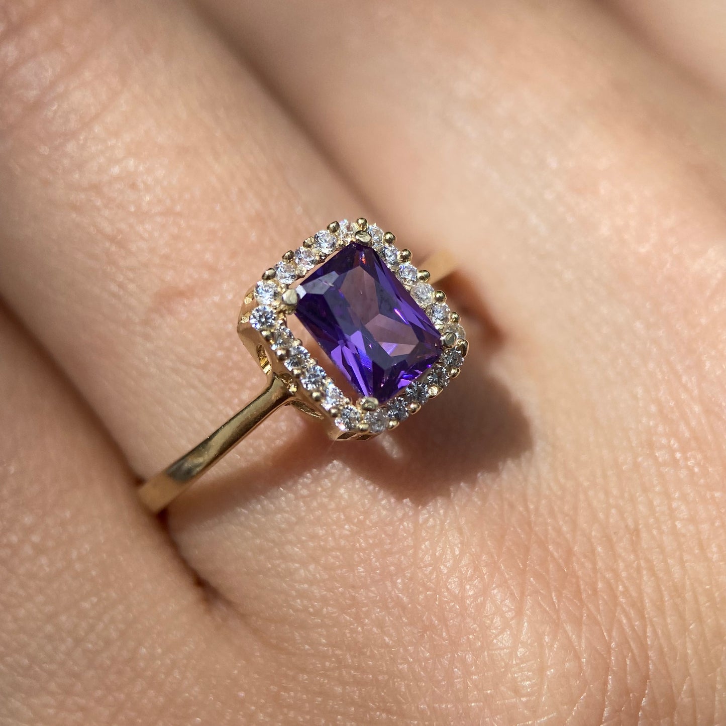 Anillo de compromiso en oro