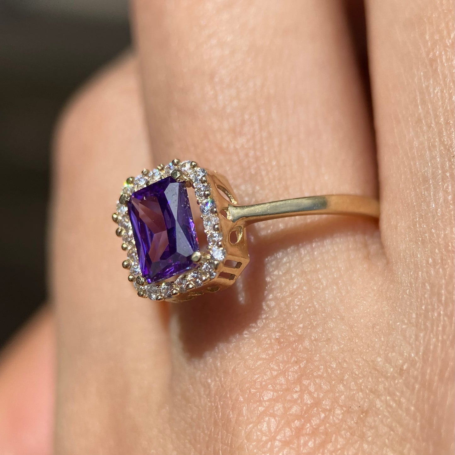 Anillo de compromiso en oro