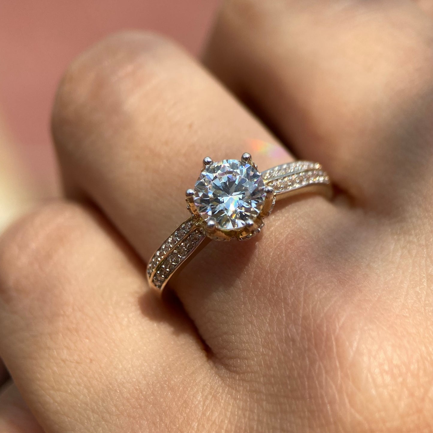 Anillo de compromiso en oro