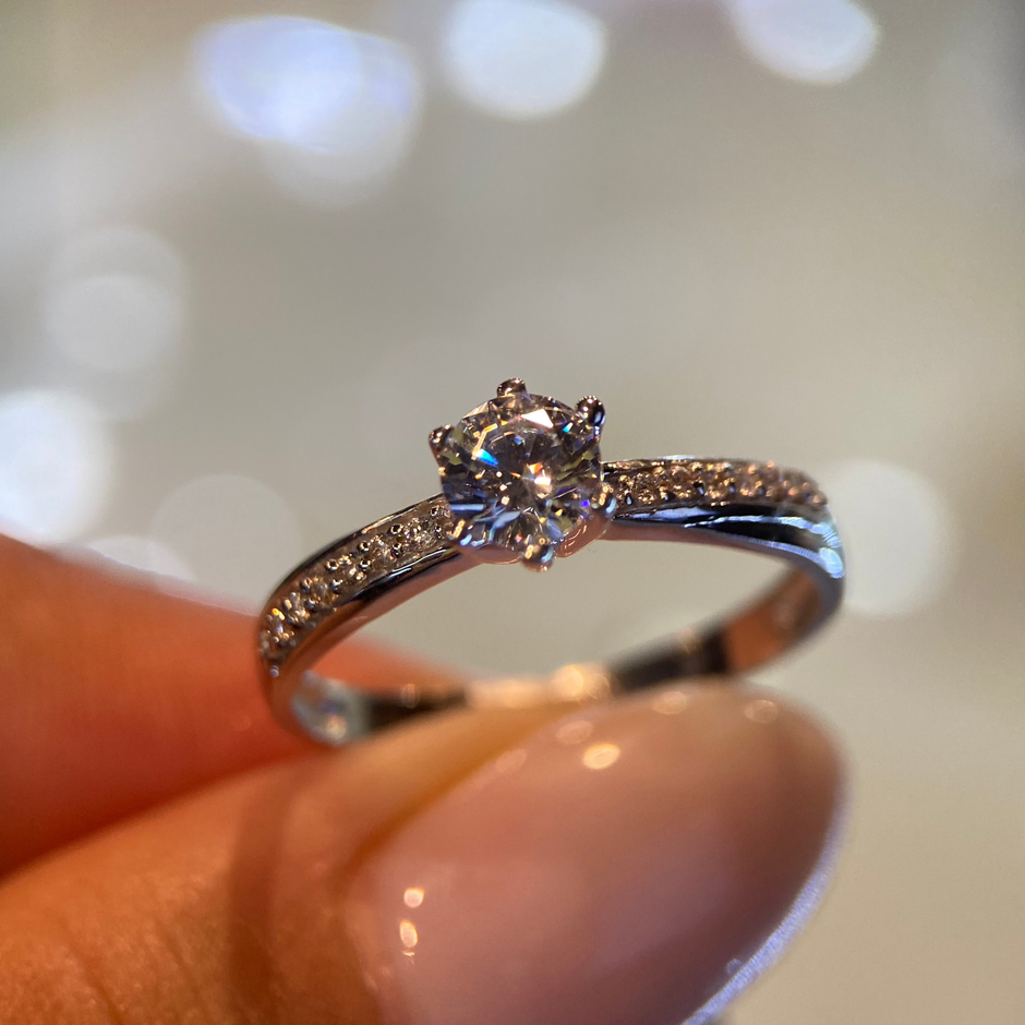 Anillo Valentina en oro