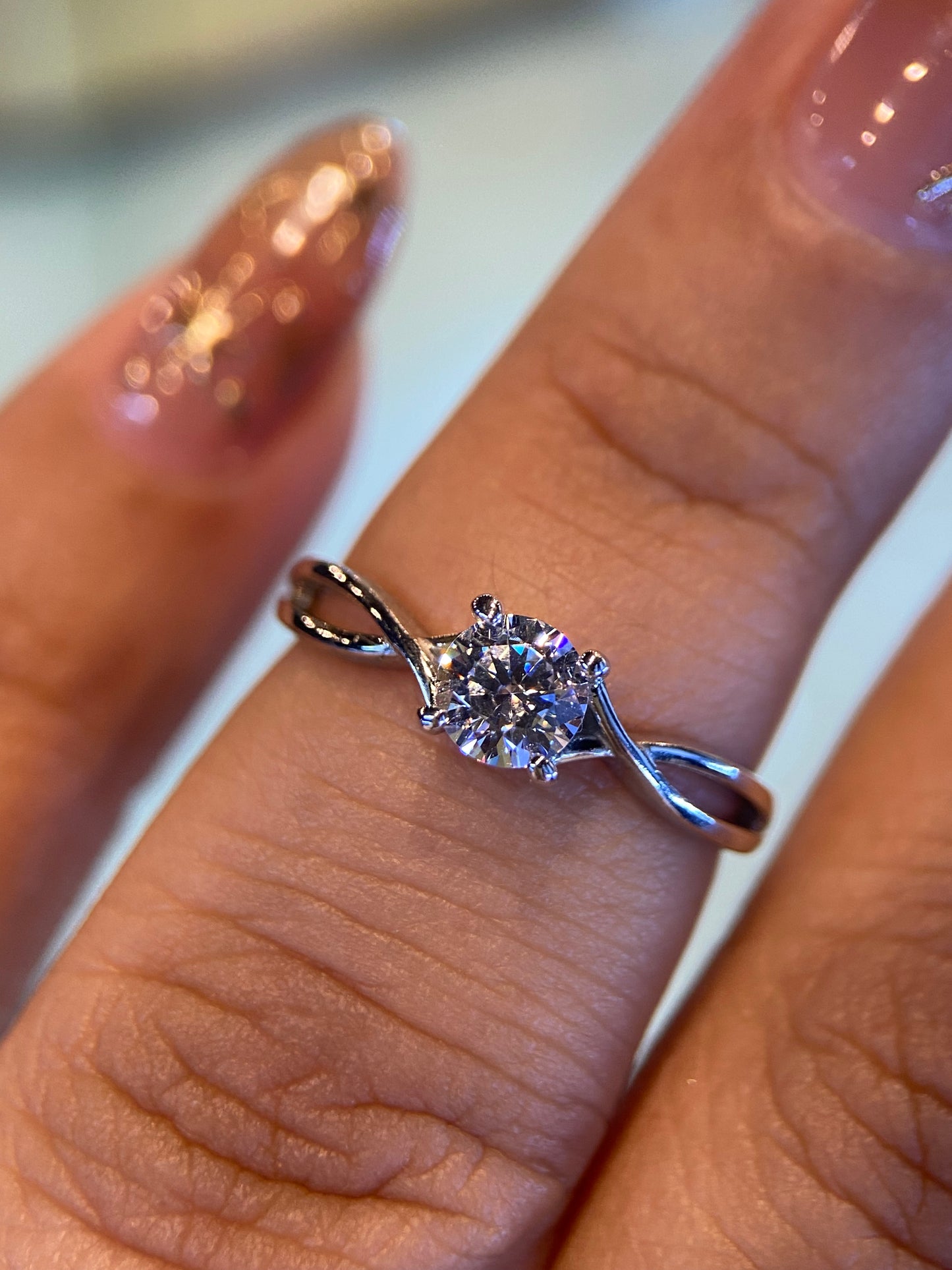 Anillo de compromiso en oro