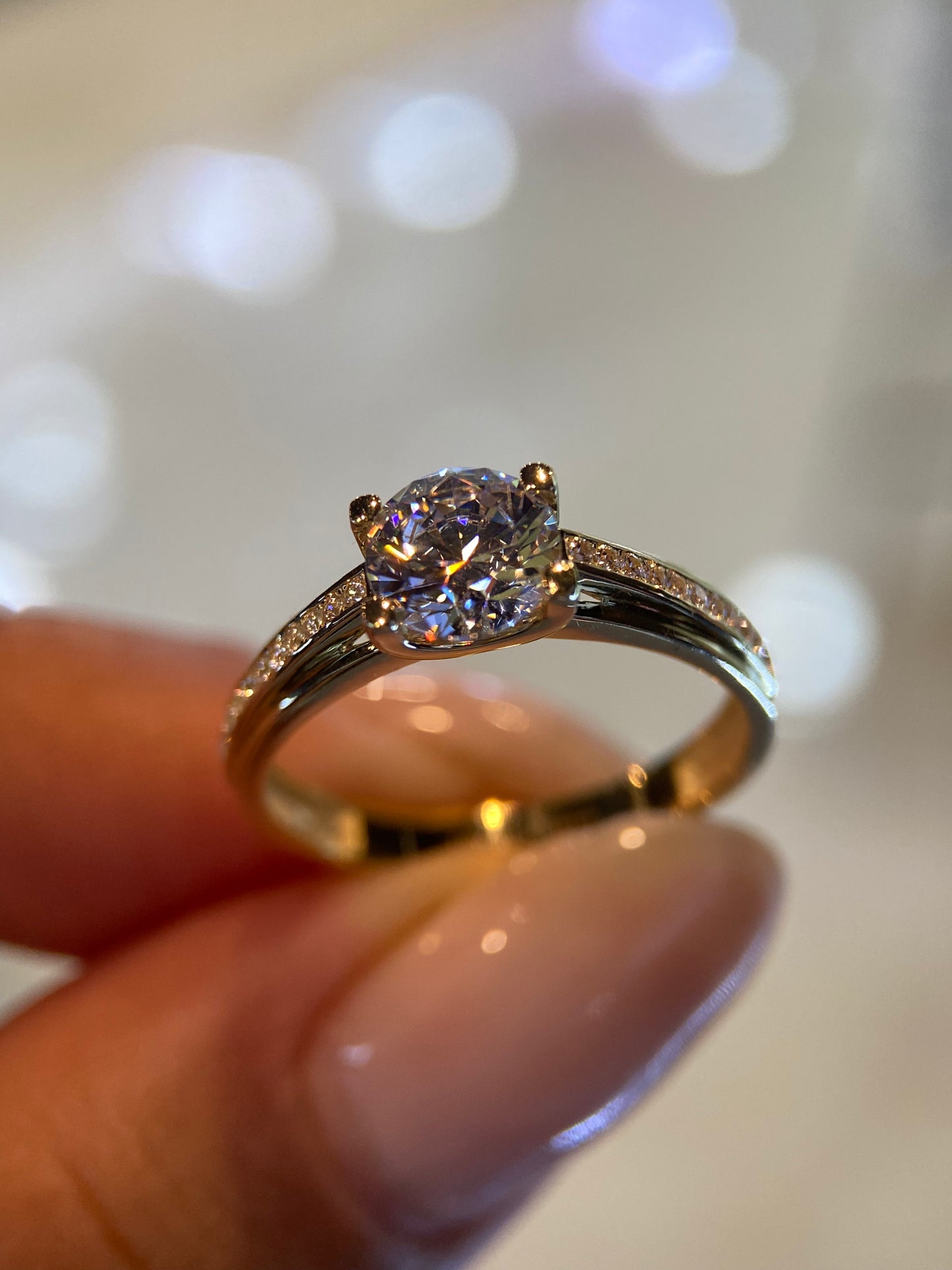 Anillo Ginevra en oro