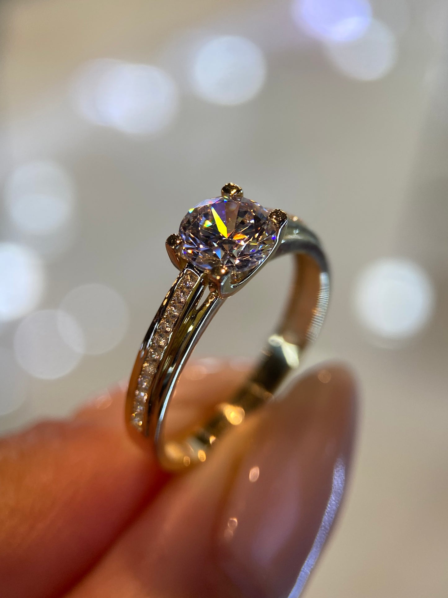 Anillo Ginevra en oro