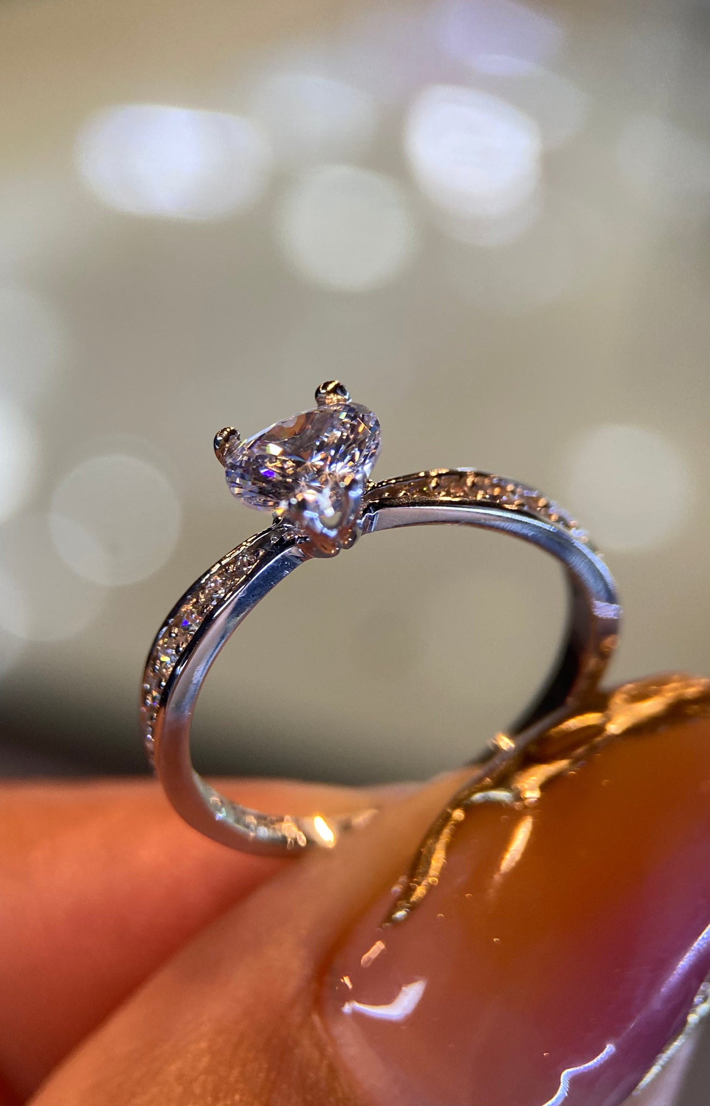 Anillo de compromiso en oro