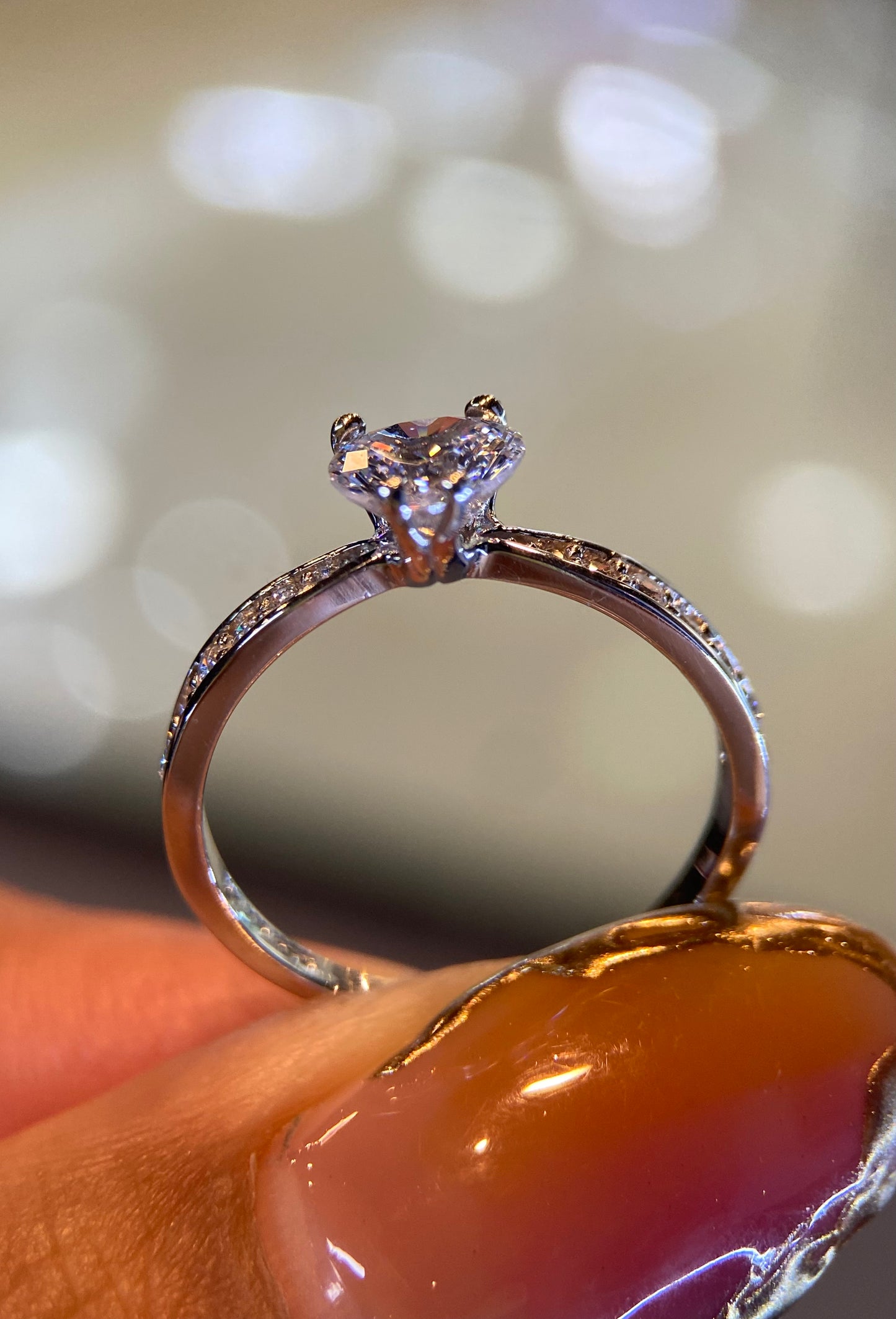 Anillo de compromiso en oro