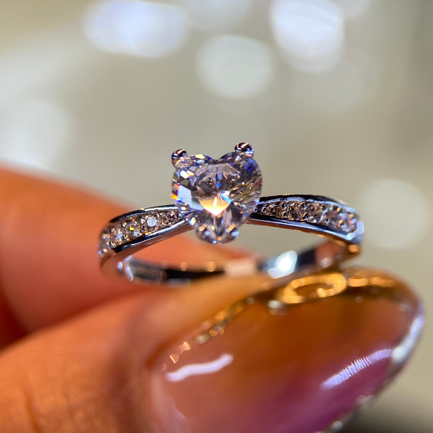 Anillo de compromiso en oro