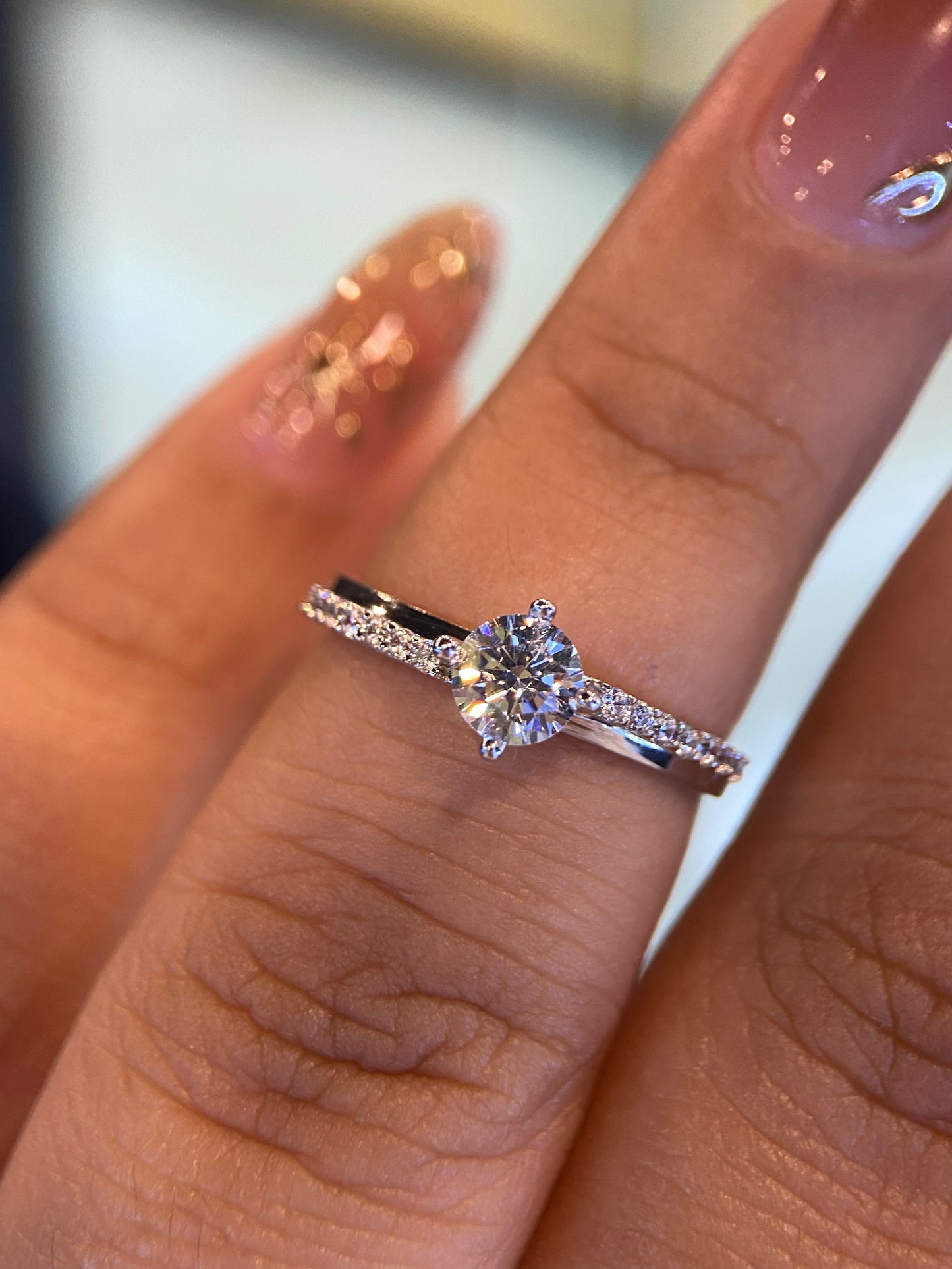 Anillo de compromiso en oro