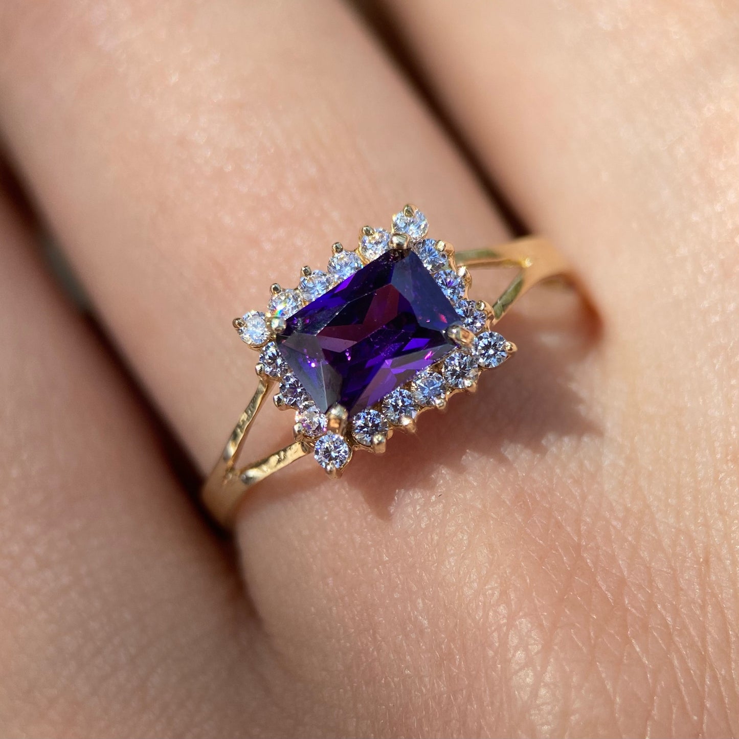 Anillo de compromiso en oro