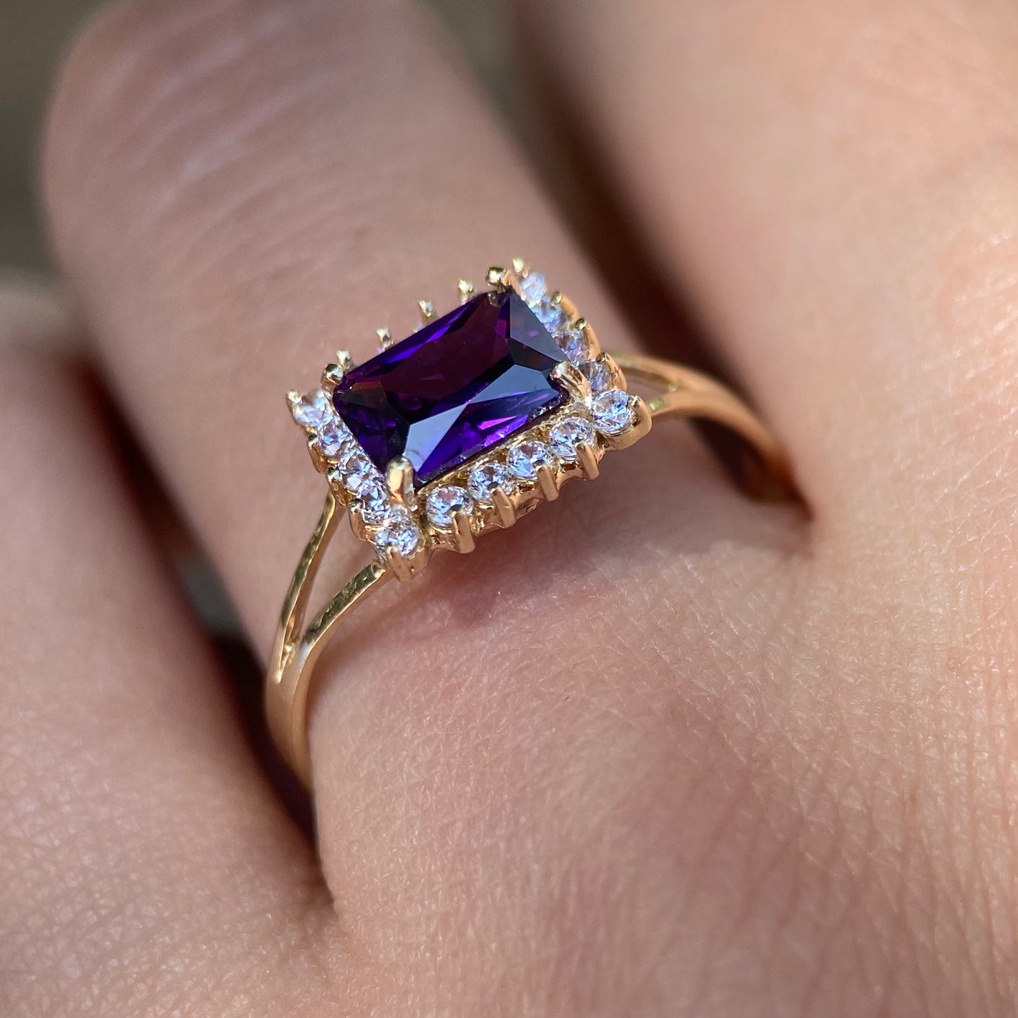 Anillo de compromiso en oro