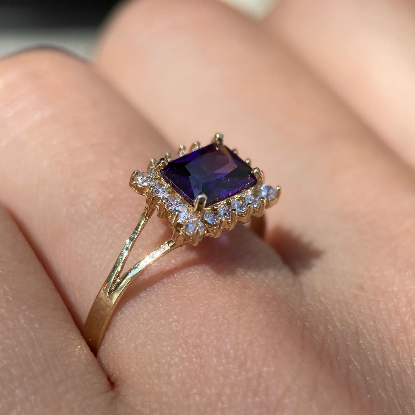 Anillo de compromiso en oro