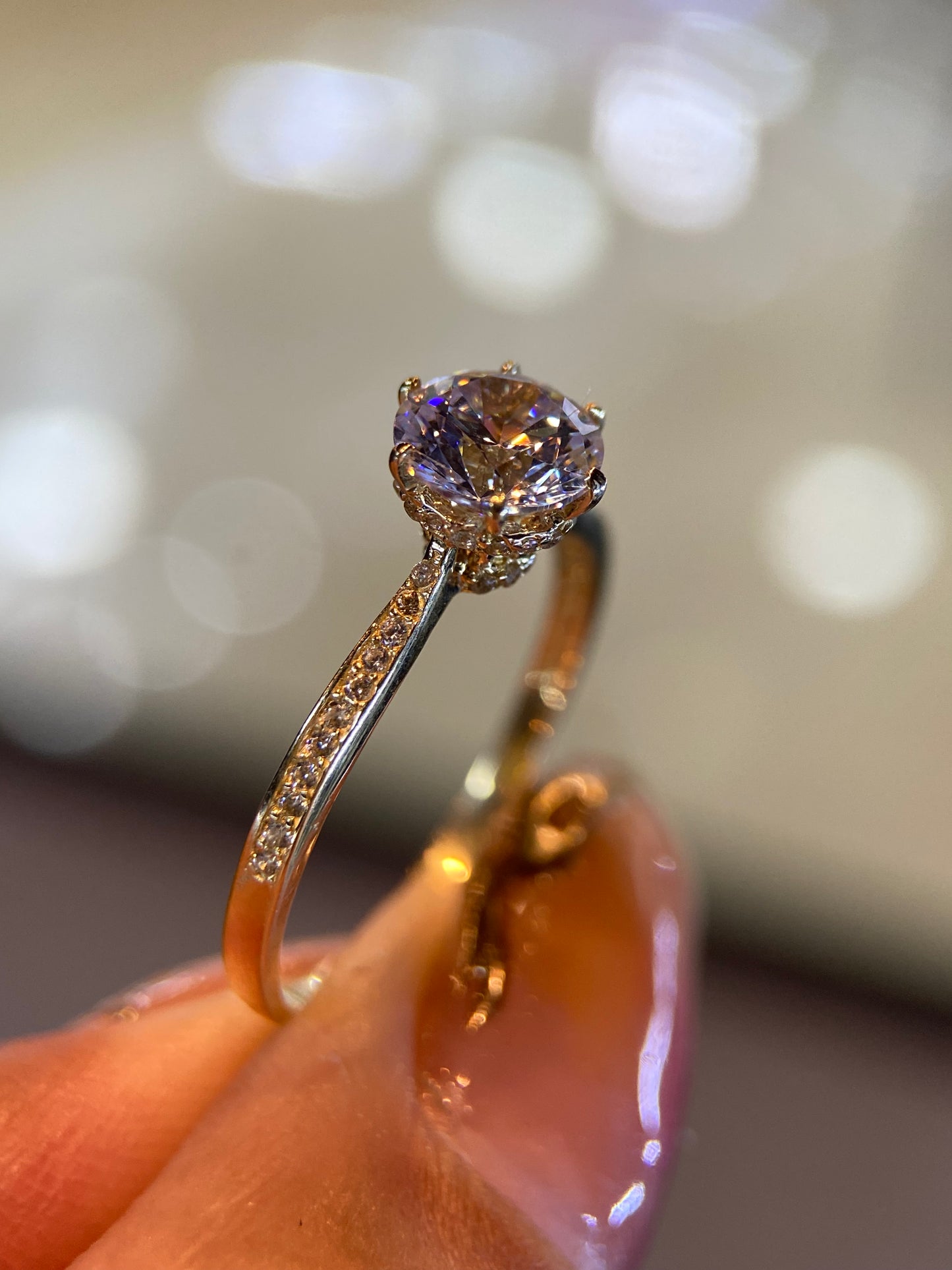 Anillo de compromiso en oro